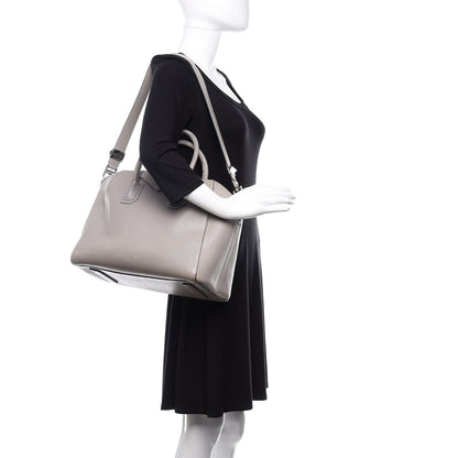 Givenchy Sugar Goatskin Medium Antigona Pearl Grey 3 of 32
