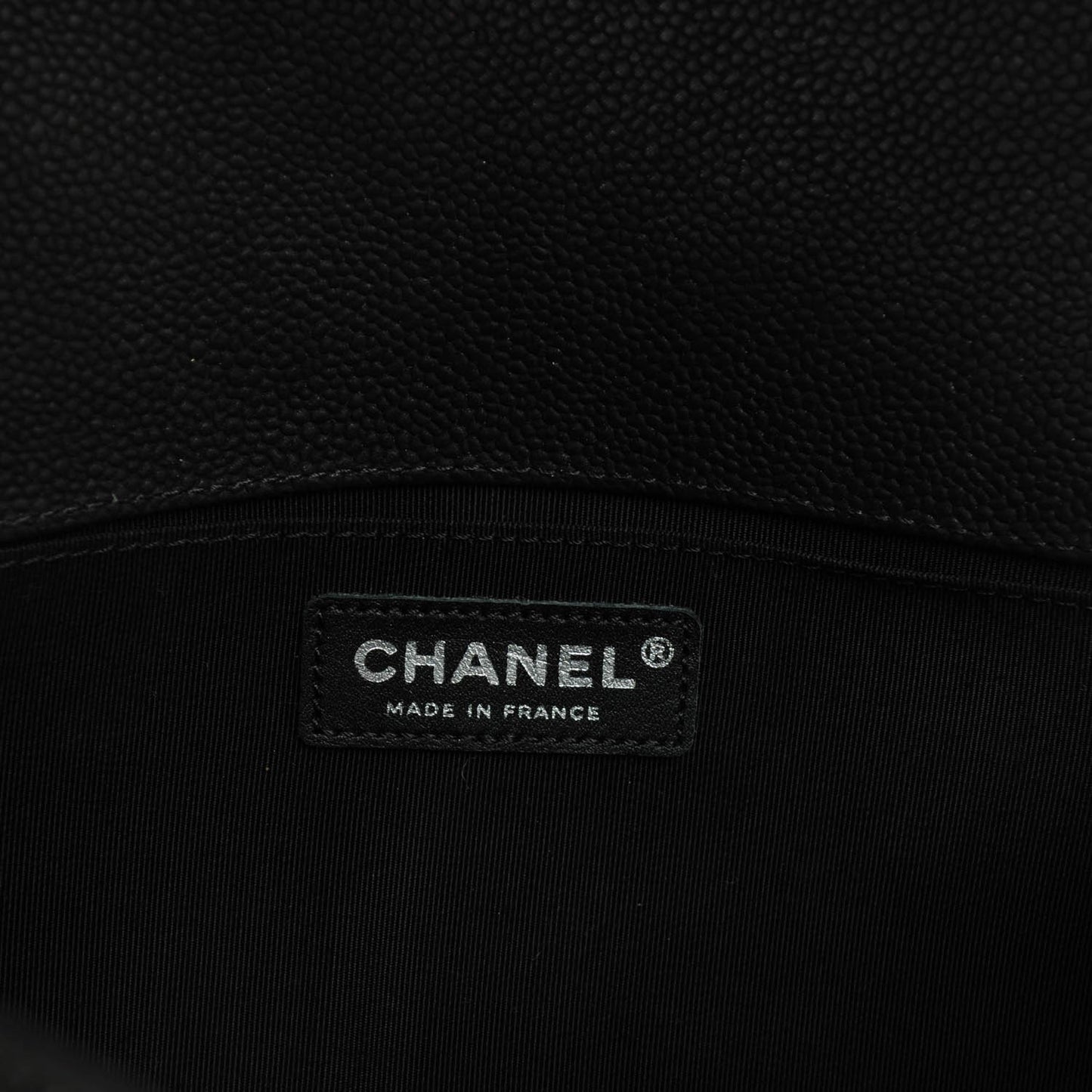 Iridescent Caviar Quilted Medium Boy Flap Black