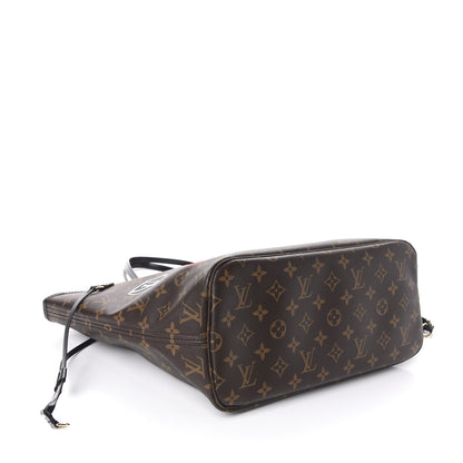 Louis Vuitton Monogram World Tour Neverfull MM 4 of 13