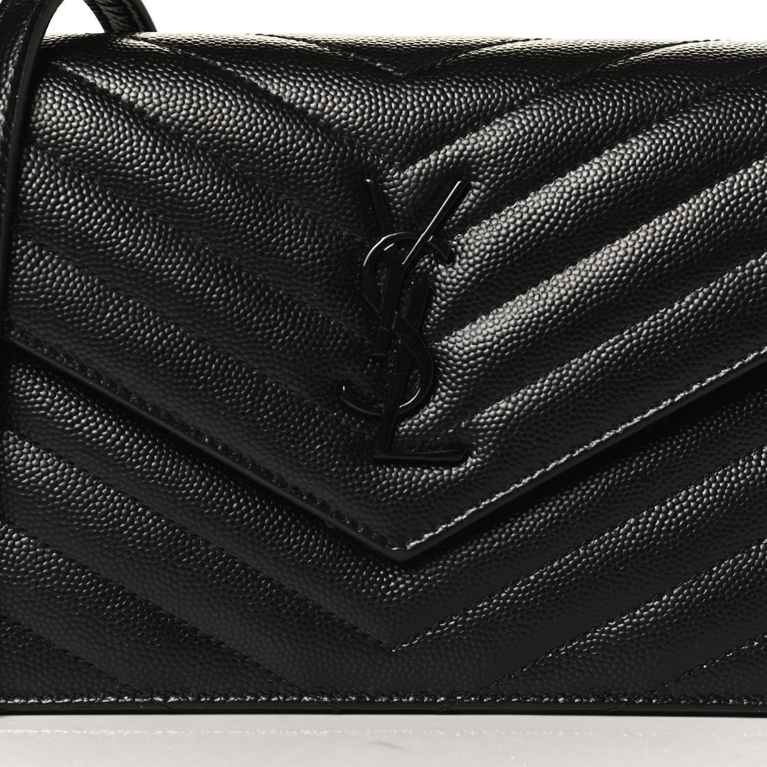 Saint Laurent Grain De Poudre Matelasse Chevron Monogram Monochrome Envelope Chain Wallet Black 7 of 12