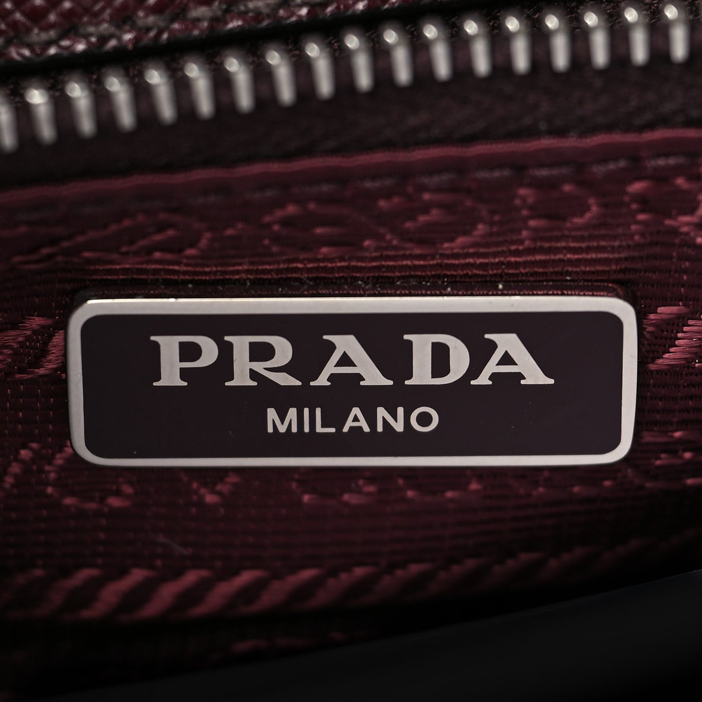 Saffiano Tessuto Nylon Chain Shoulder Bag Granato