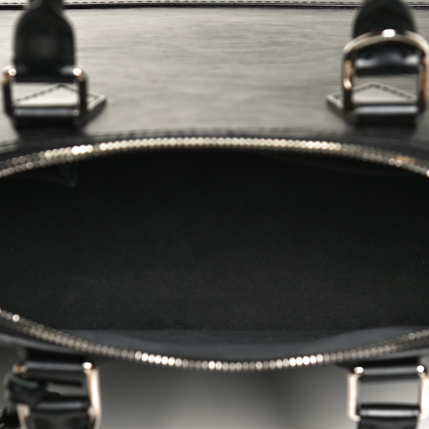 Louis Vuitton Epi Alma PM Black 4 of 10
