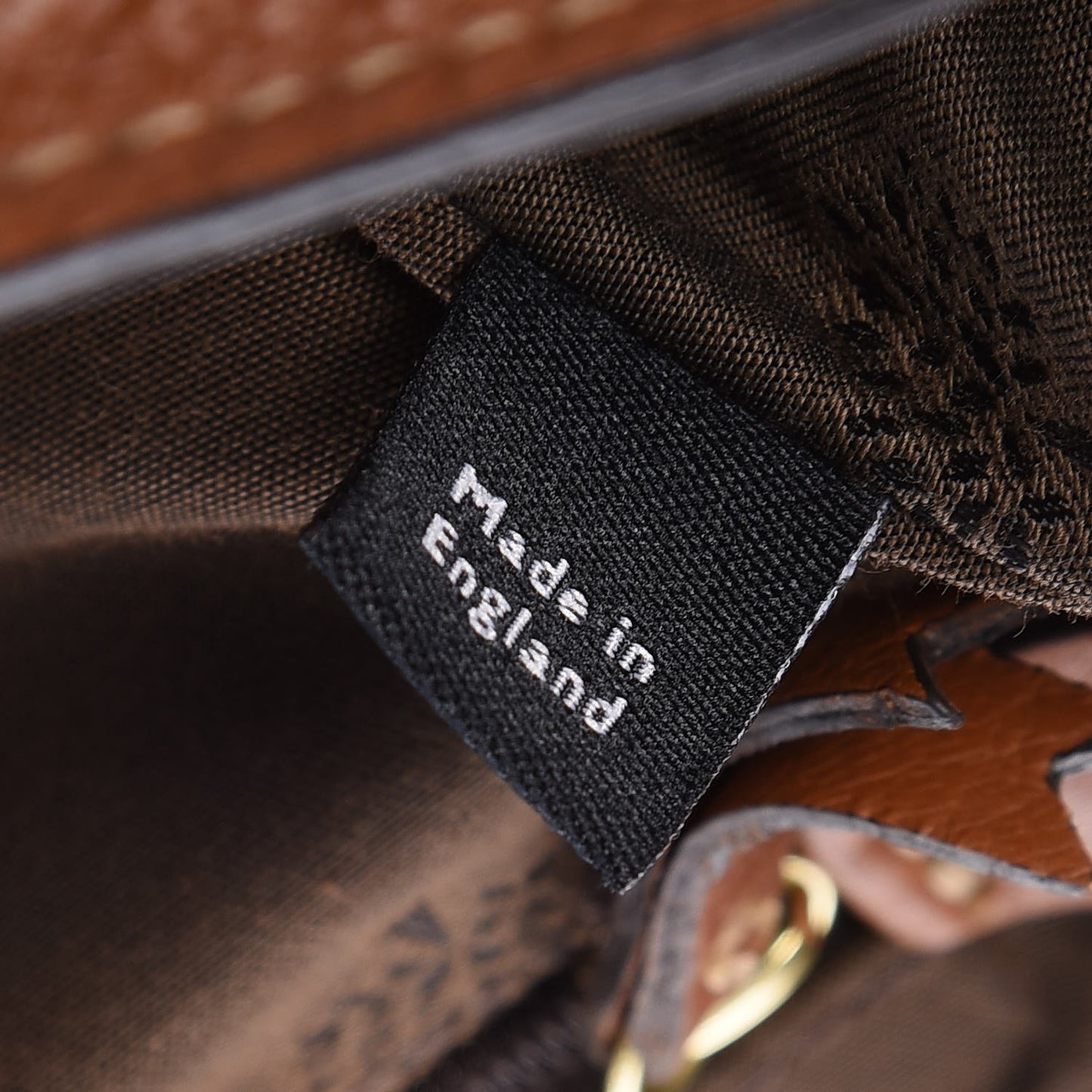 Soft Buffalo Medium Alexa Oak