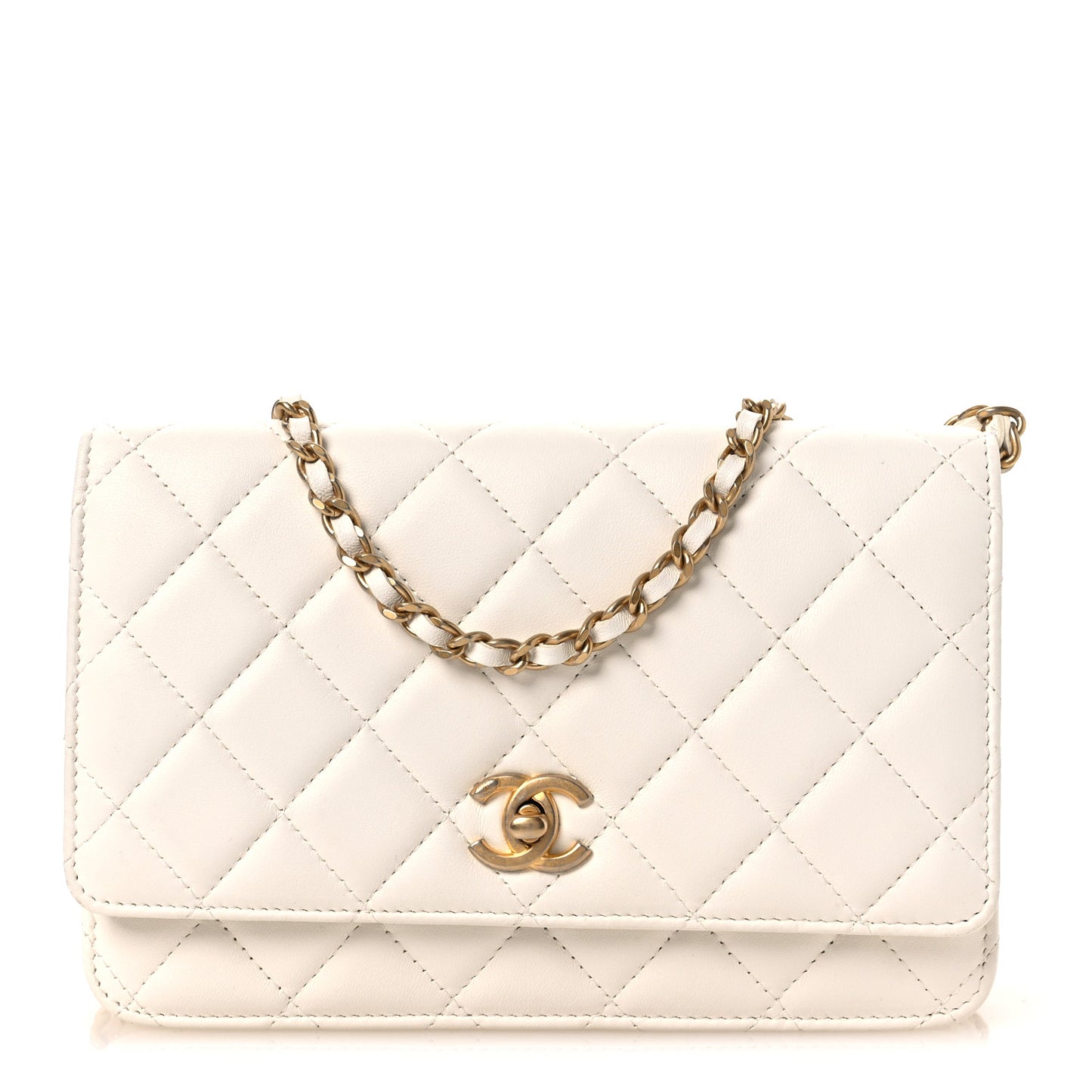 Lambskin Quilted CC Pearl Crush Wallet on Chain WOC White