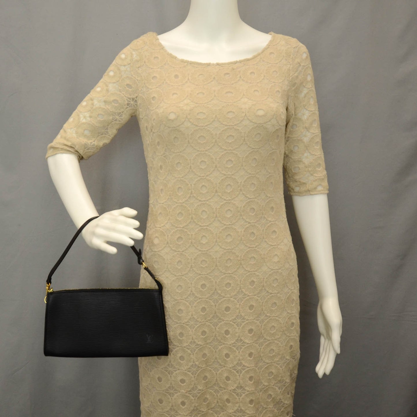 Epi Pochette Accessories 24 Black