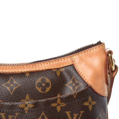 Louis Vuitton Monogram Odeon PM 11 of 14