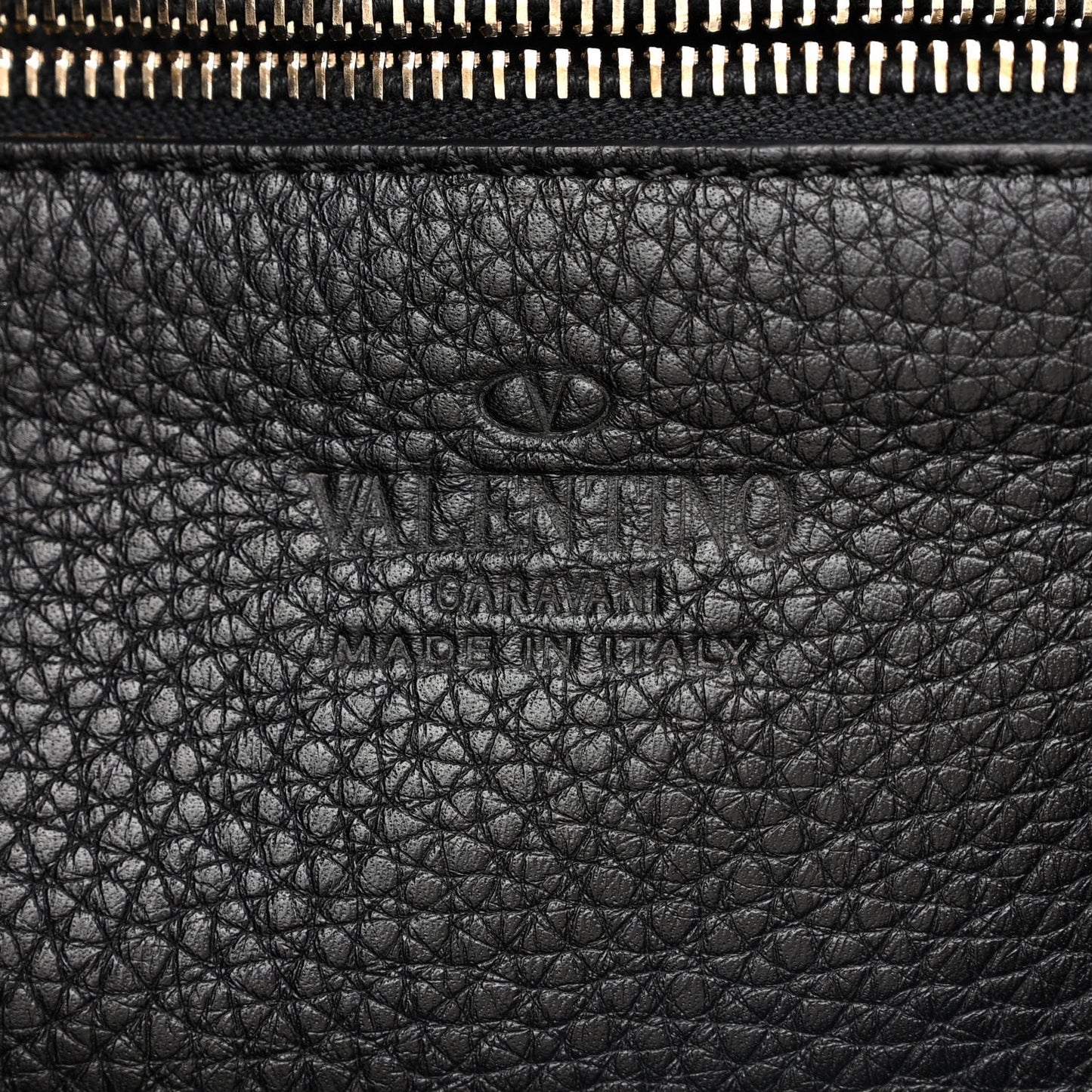 Pebbled Calfskin Small Rockstud Flip-Lock Messenger Bag Black