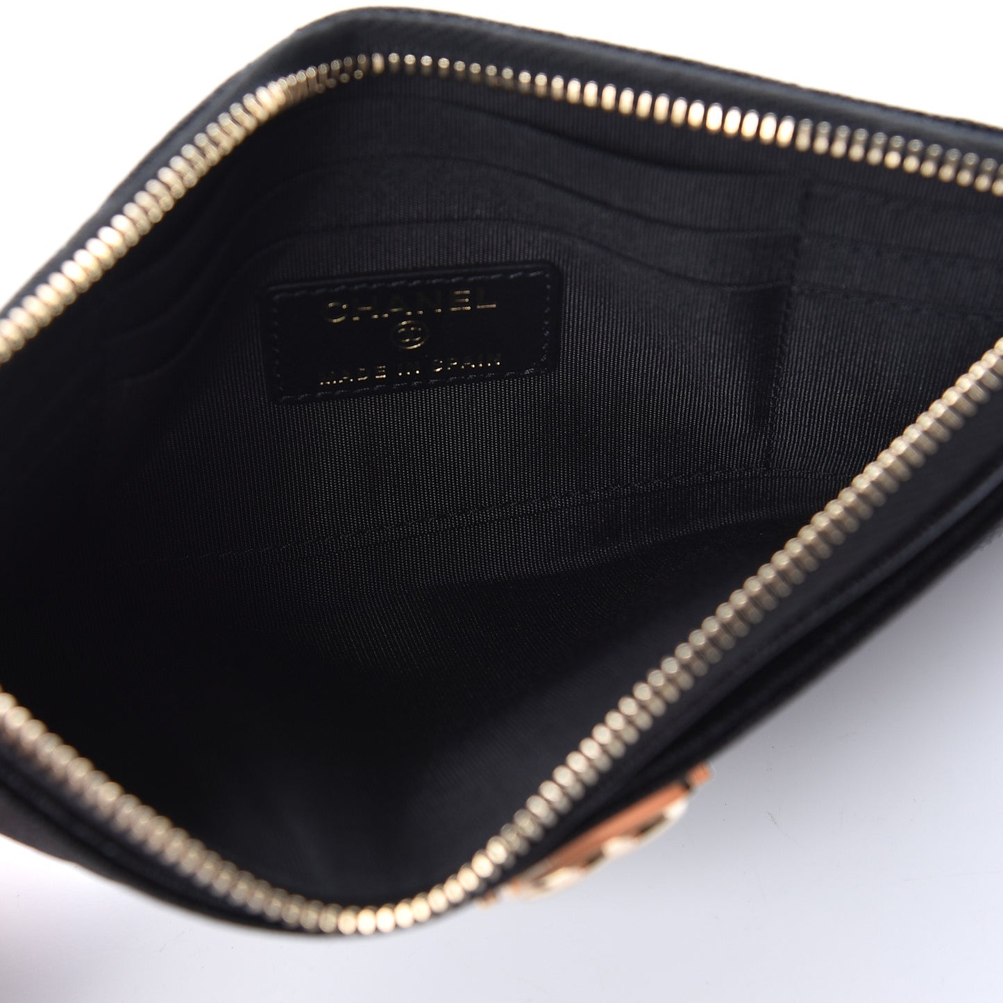 Caviar Quilted Classic Zip Boy Pouch Black