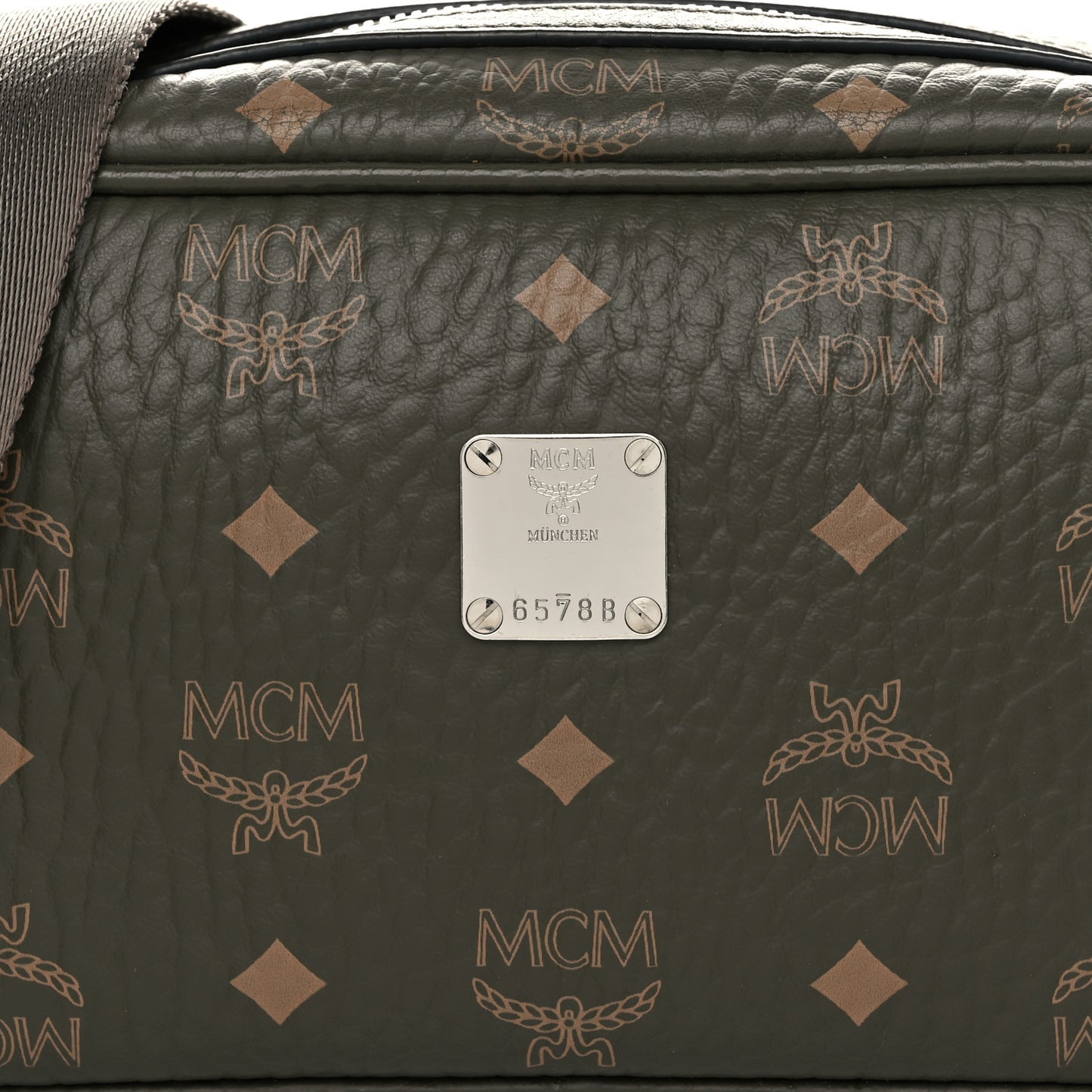 Visetos Wash Crossbody Sea Turtle