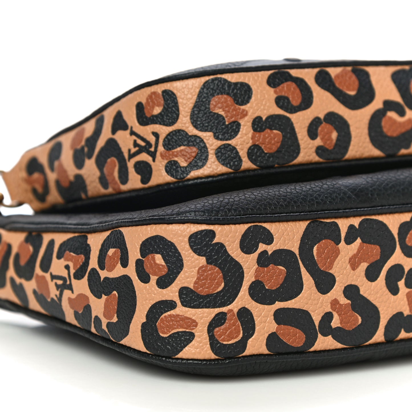 Empreinte Monogram Giant Wild At Heart Multi Pochette Accessories Black