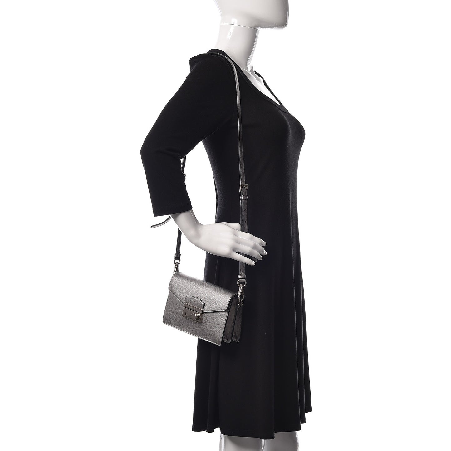 Metallic Saffiano Lux Sound Crossbody Bag Cromo