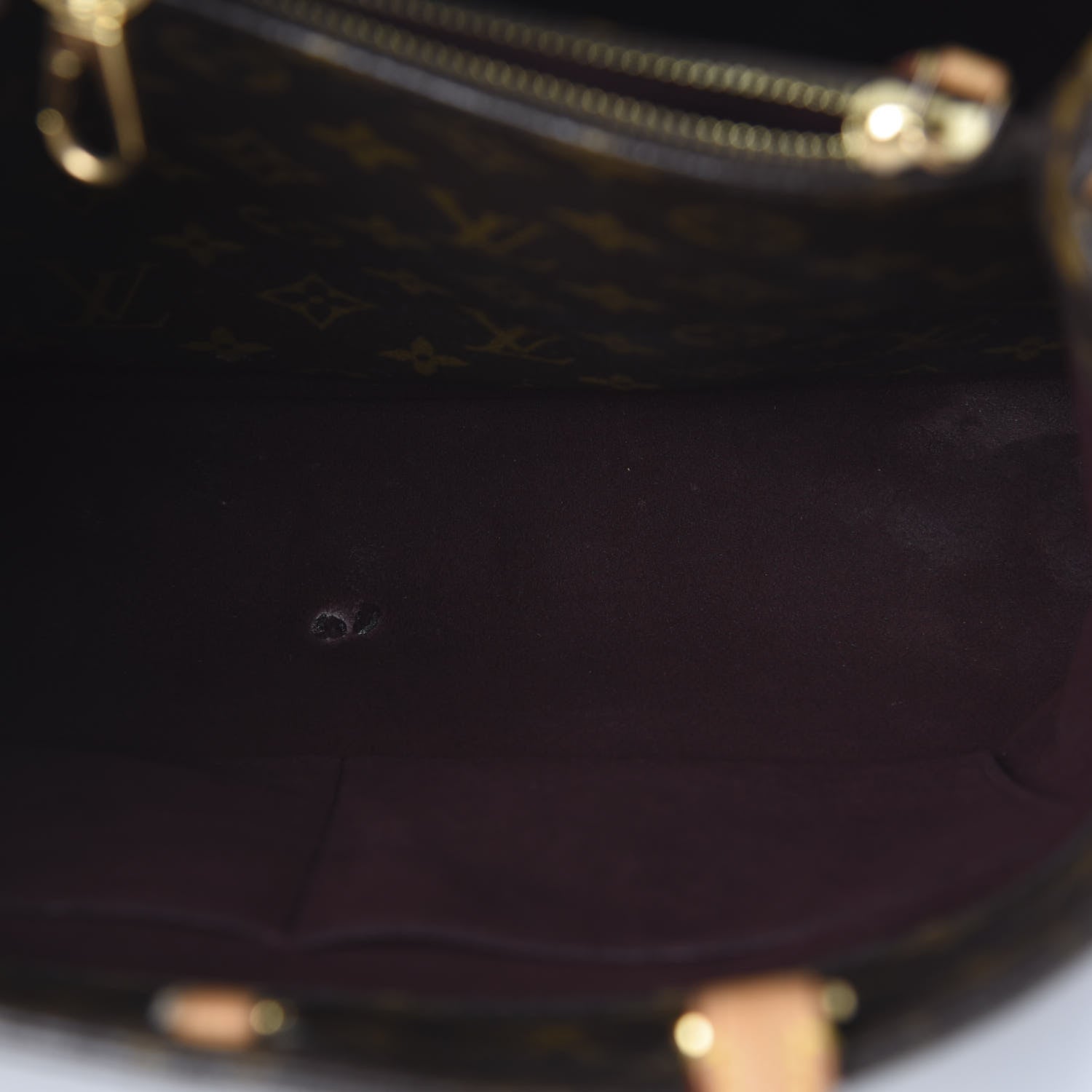 Louis Vuitton Monogram Montaigne GM 17 of 18