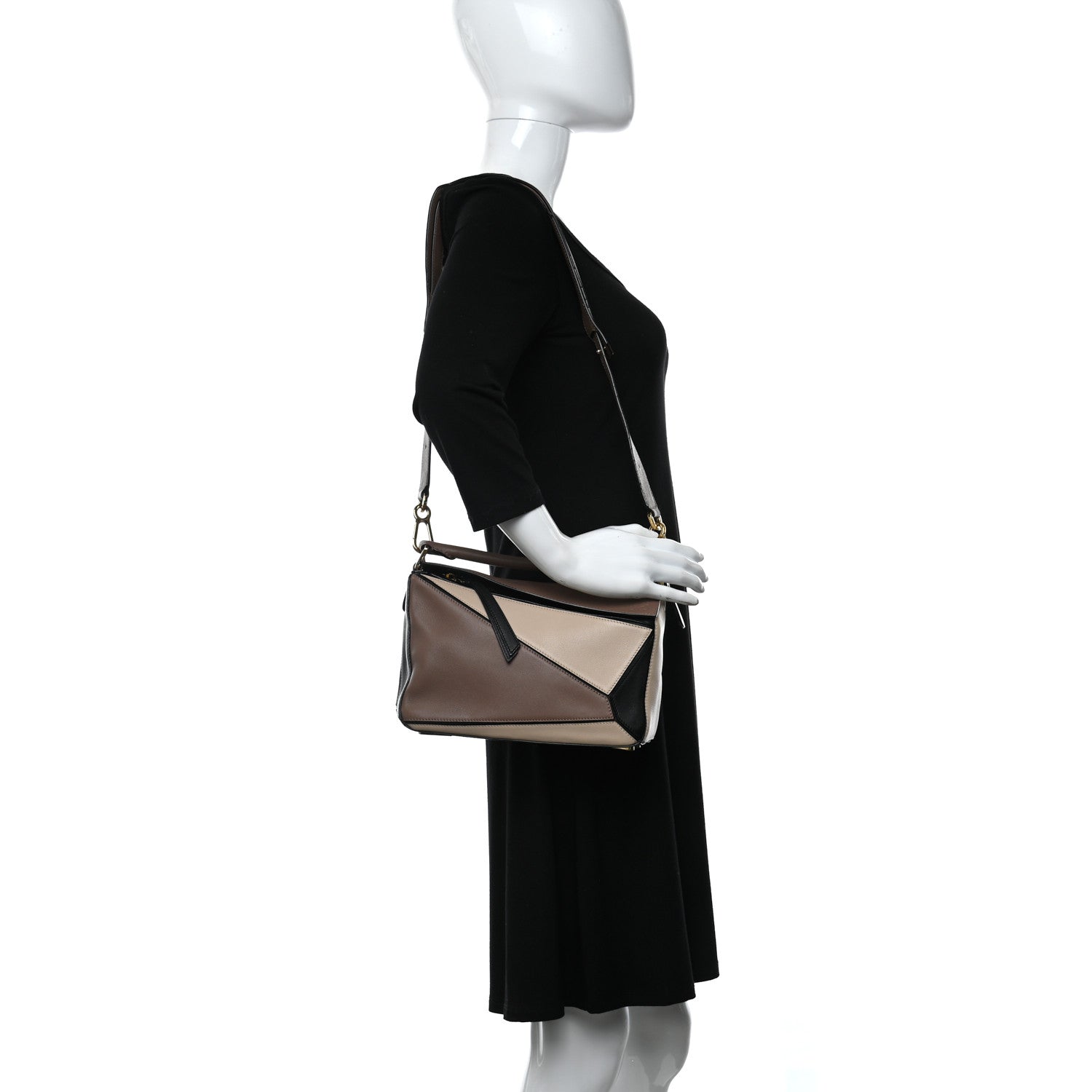 Loewe Calfskin Small Puzzle Bag Sand Hazelnut Ash 2 of 9