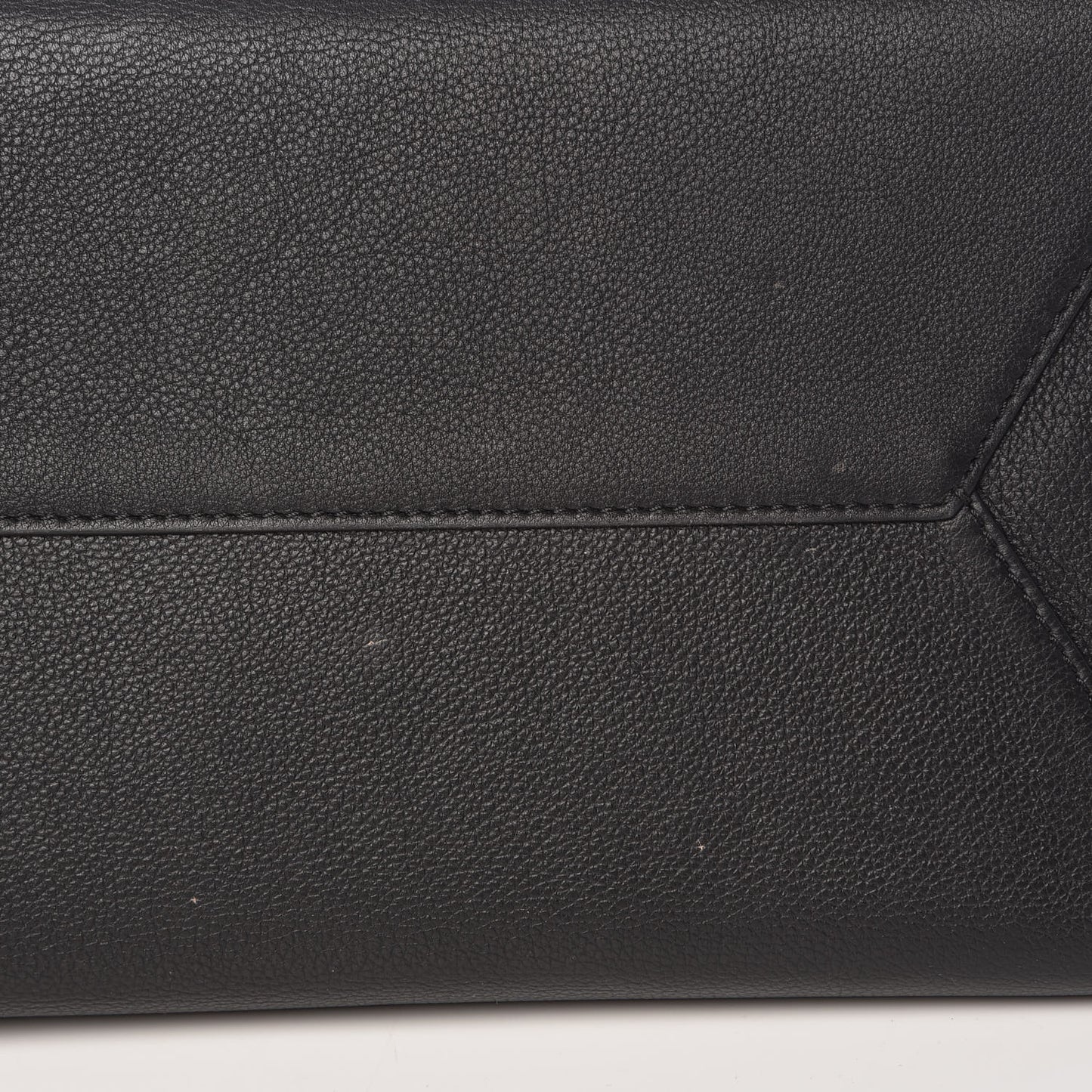 Calfskin Lockme Cabas Black