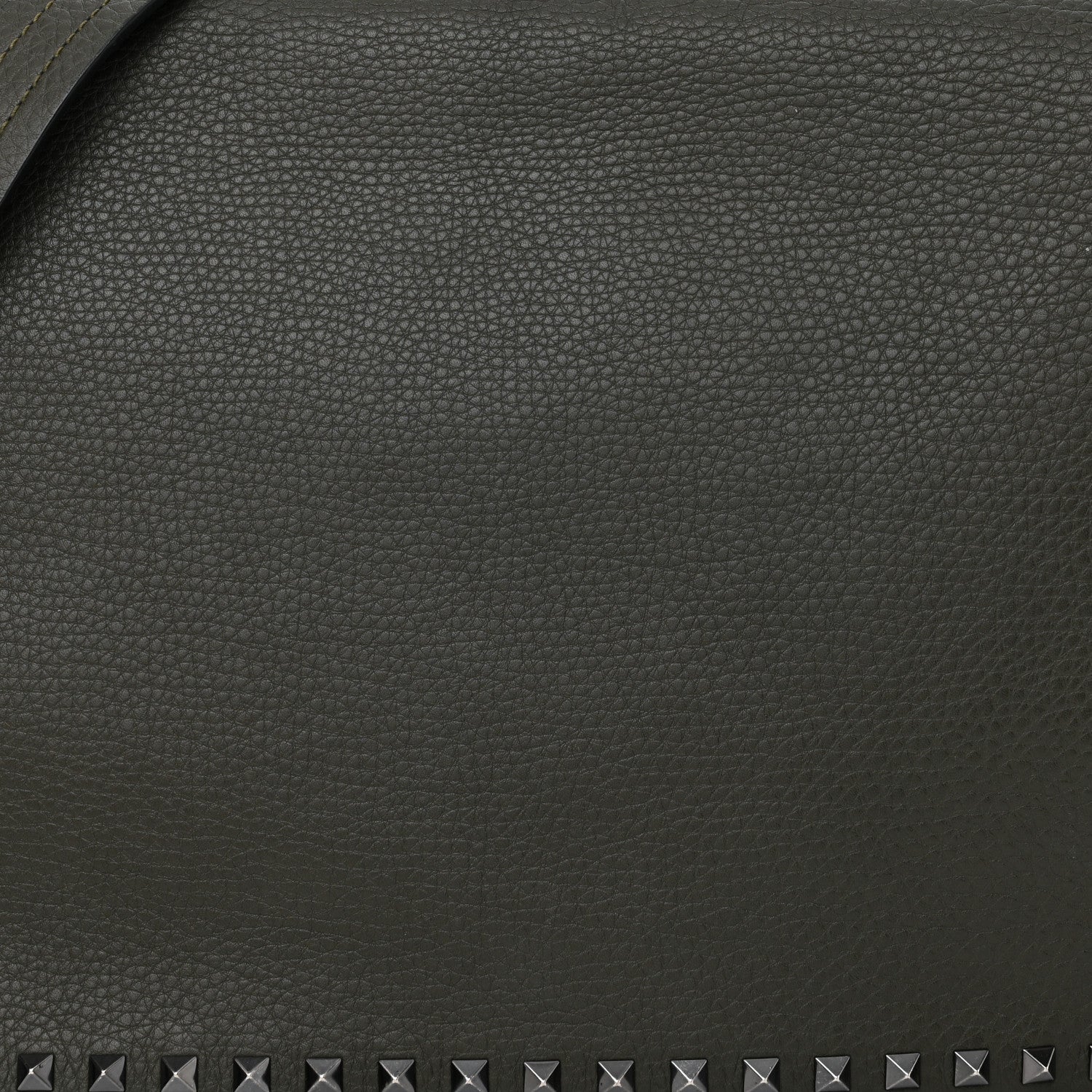 Valentino Garavani Pebbled Calfskin Rockstud Messenger Green 7 of 9