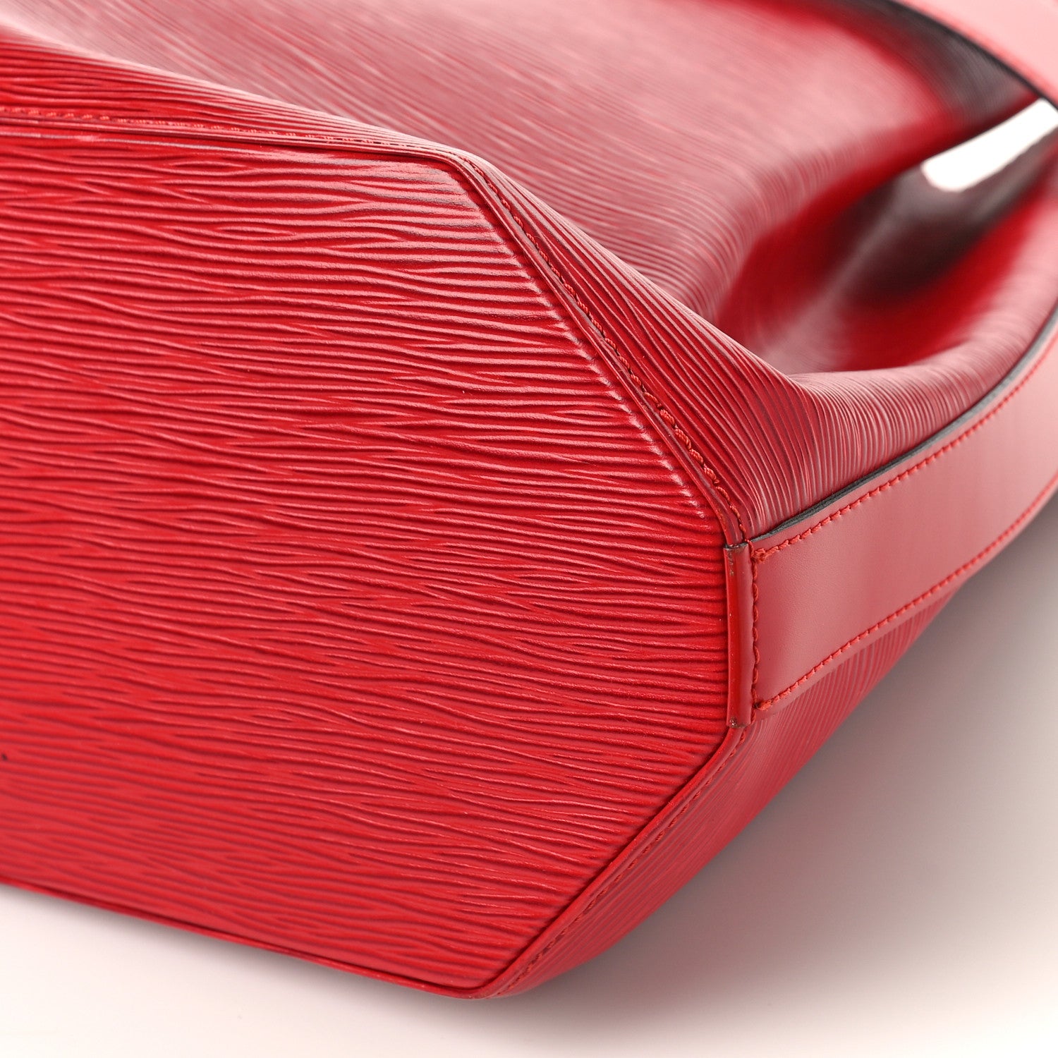 Louis Vuitton Epi Sac D'Epaule GM Castillan Red 7 of 9