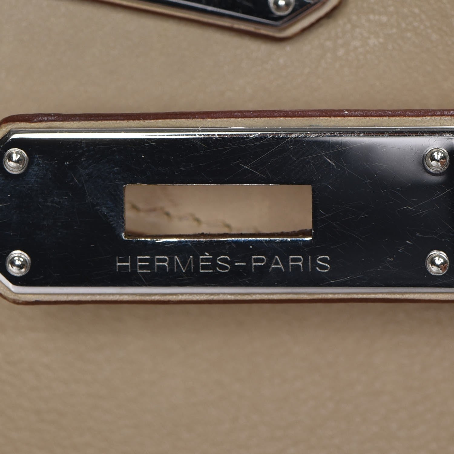 Hermes Swift Kelly Retourne 32 Parchemin 15 of 34