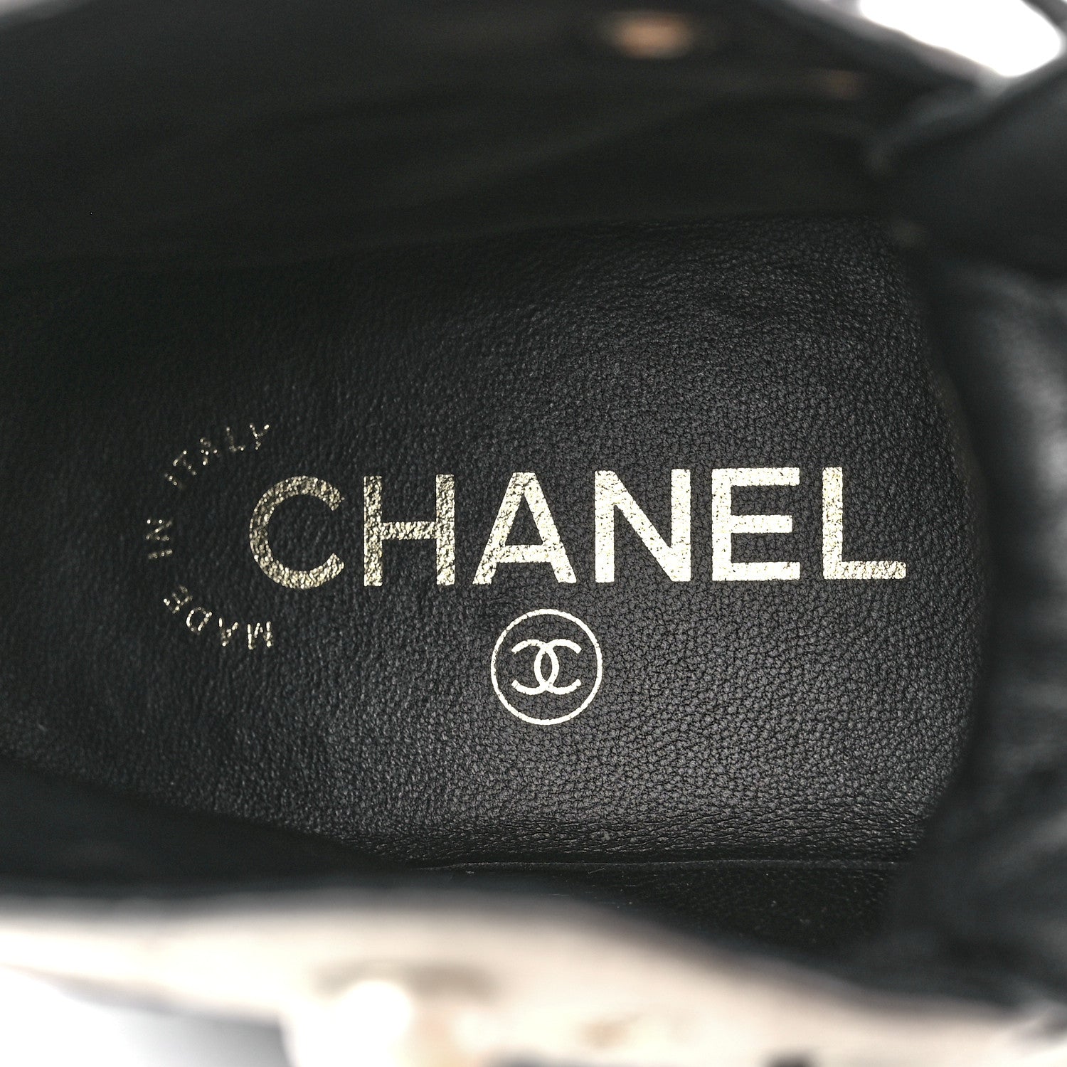 Chanel Lambskin Grained Calfskin CC Cap Toe Short Boots 38 White Black 7 of 8