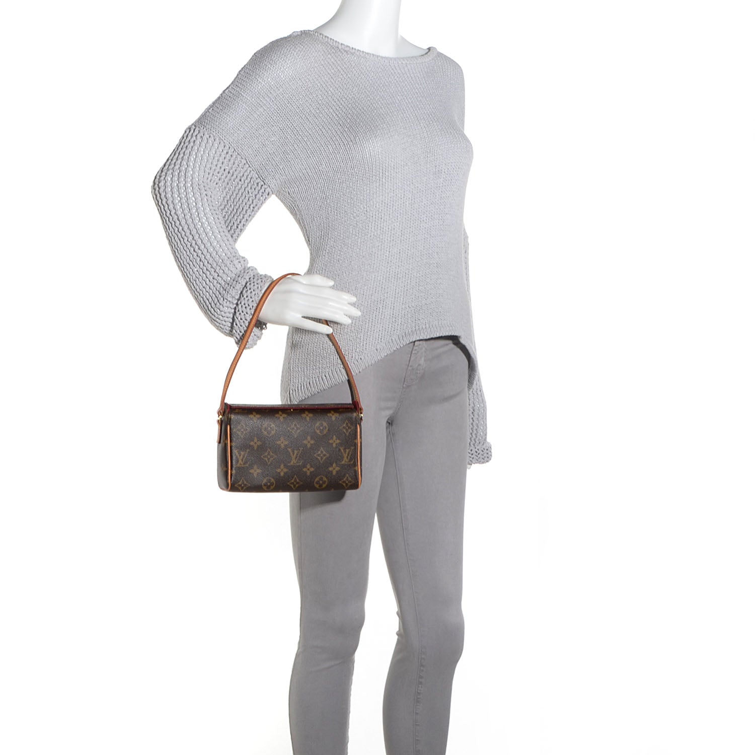 Louis Vuitton Monogram Recital 2 of 7