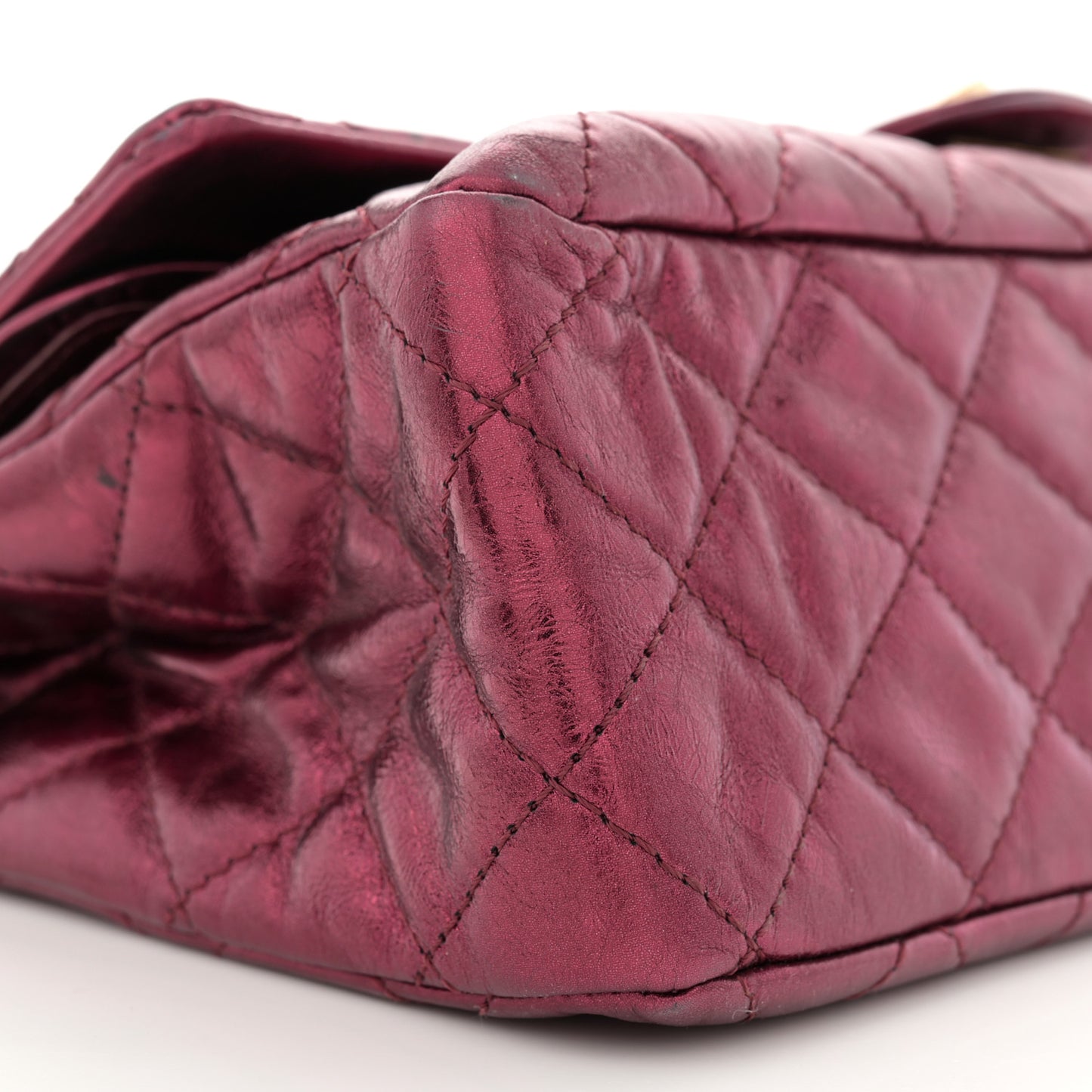 Metallic Aged Calfskin Quilted 2.55 Reissue 227 Flap Dark Red