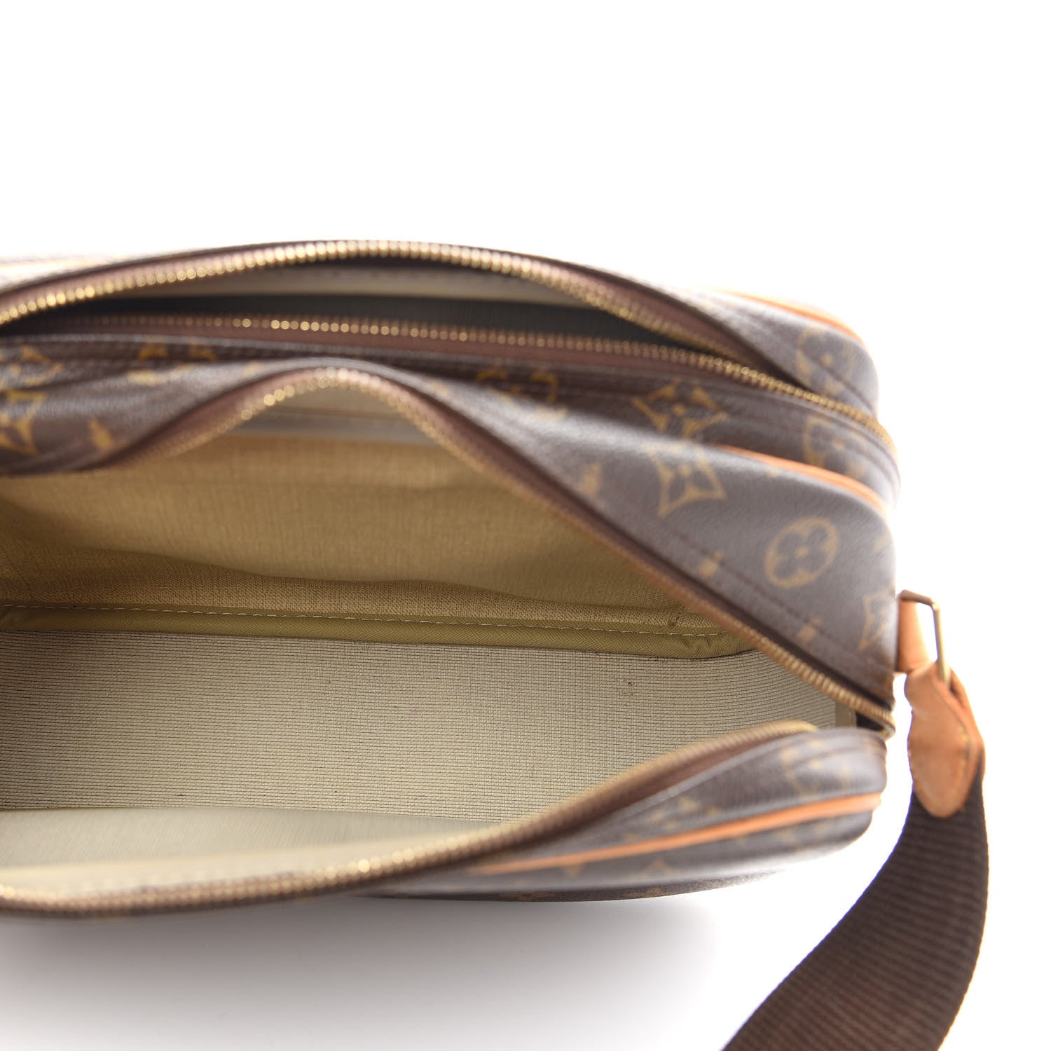 Louis Vuitton Monogram Reporter PM 5 of 10