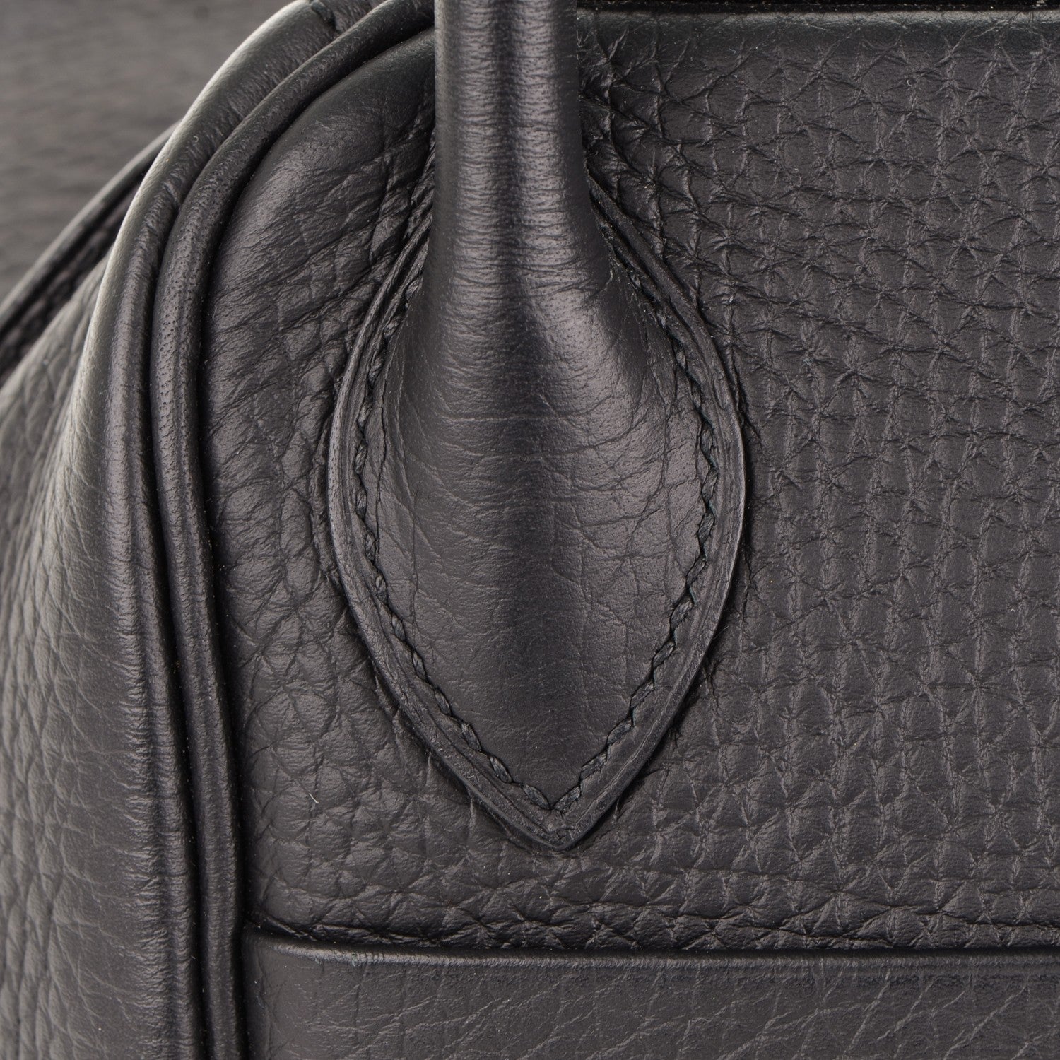 Hermes Taurillon Clemence Lindy 30 Black 6 of 22