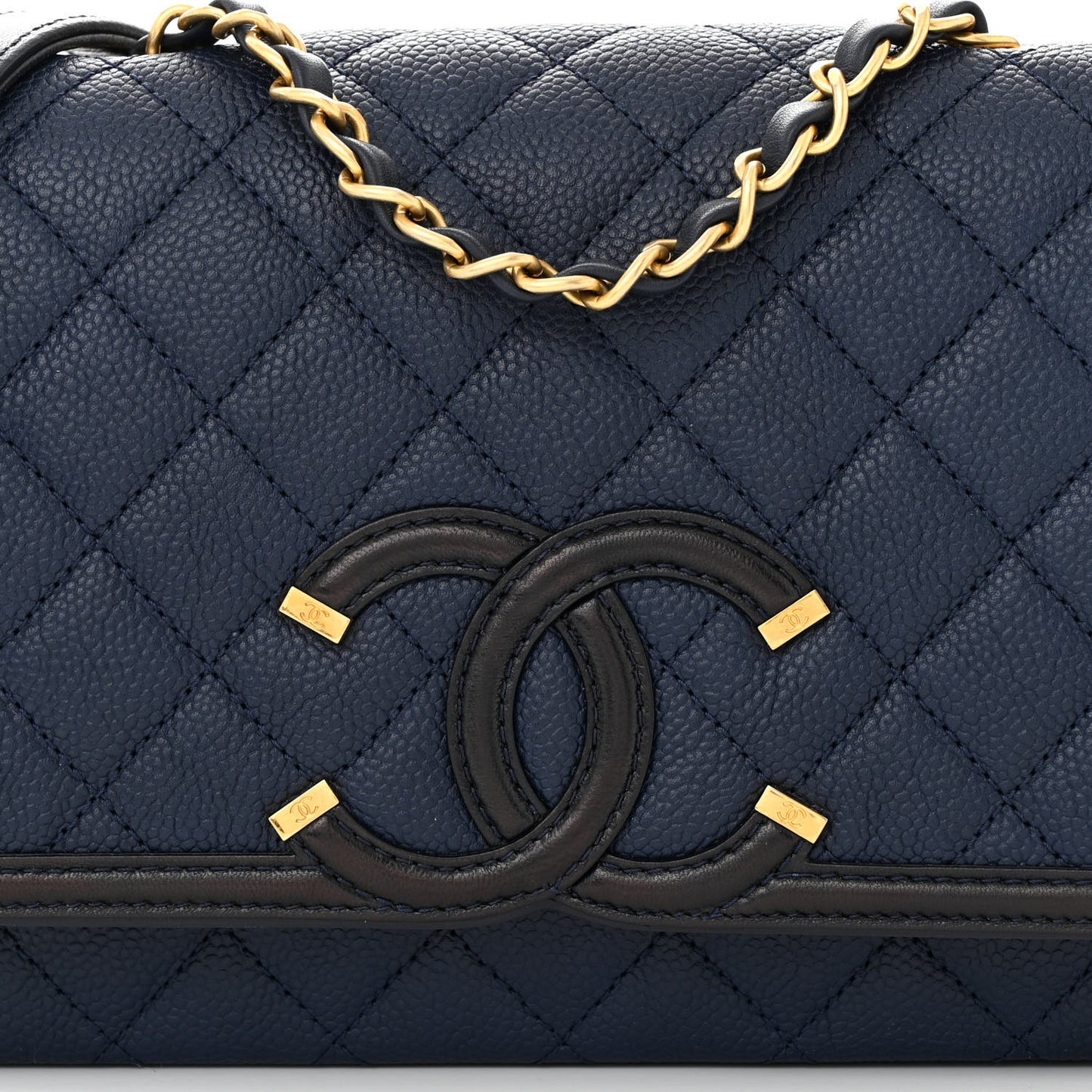 Caviar Quilted Medium CC Filigree Flap Navy Black