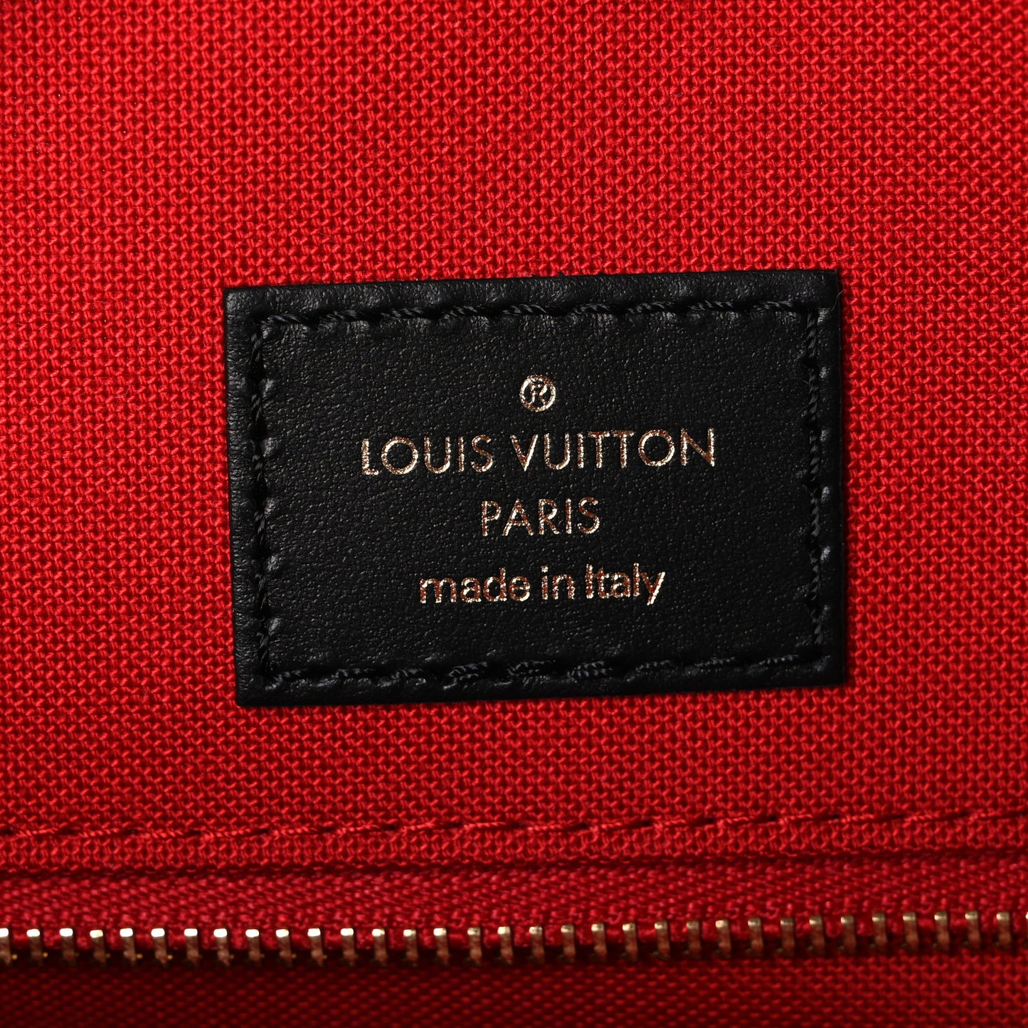 Reverse Monogram Giant Onthego MM