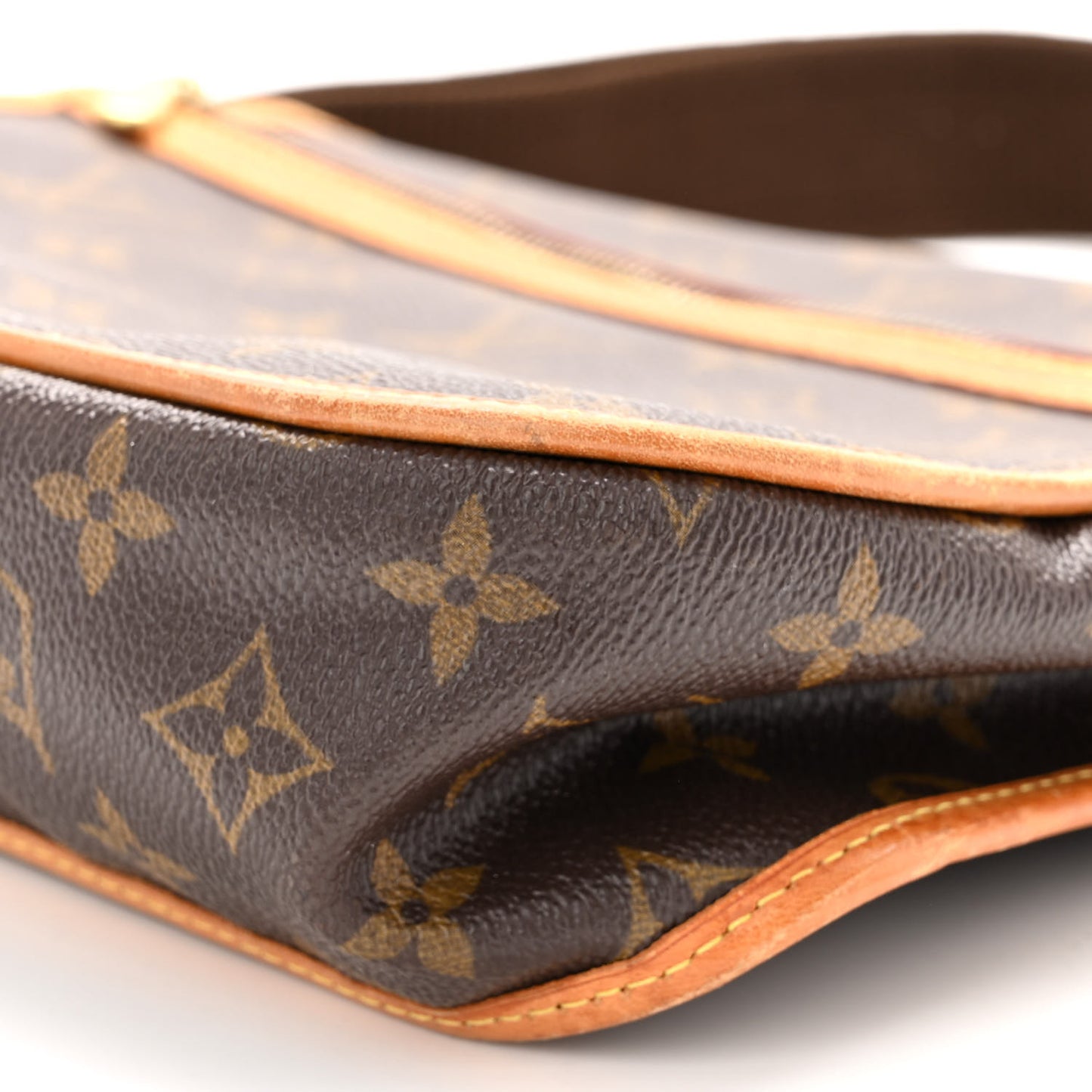 Monogram Bosphore PM Messenger