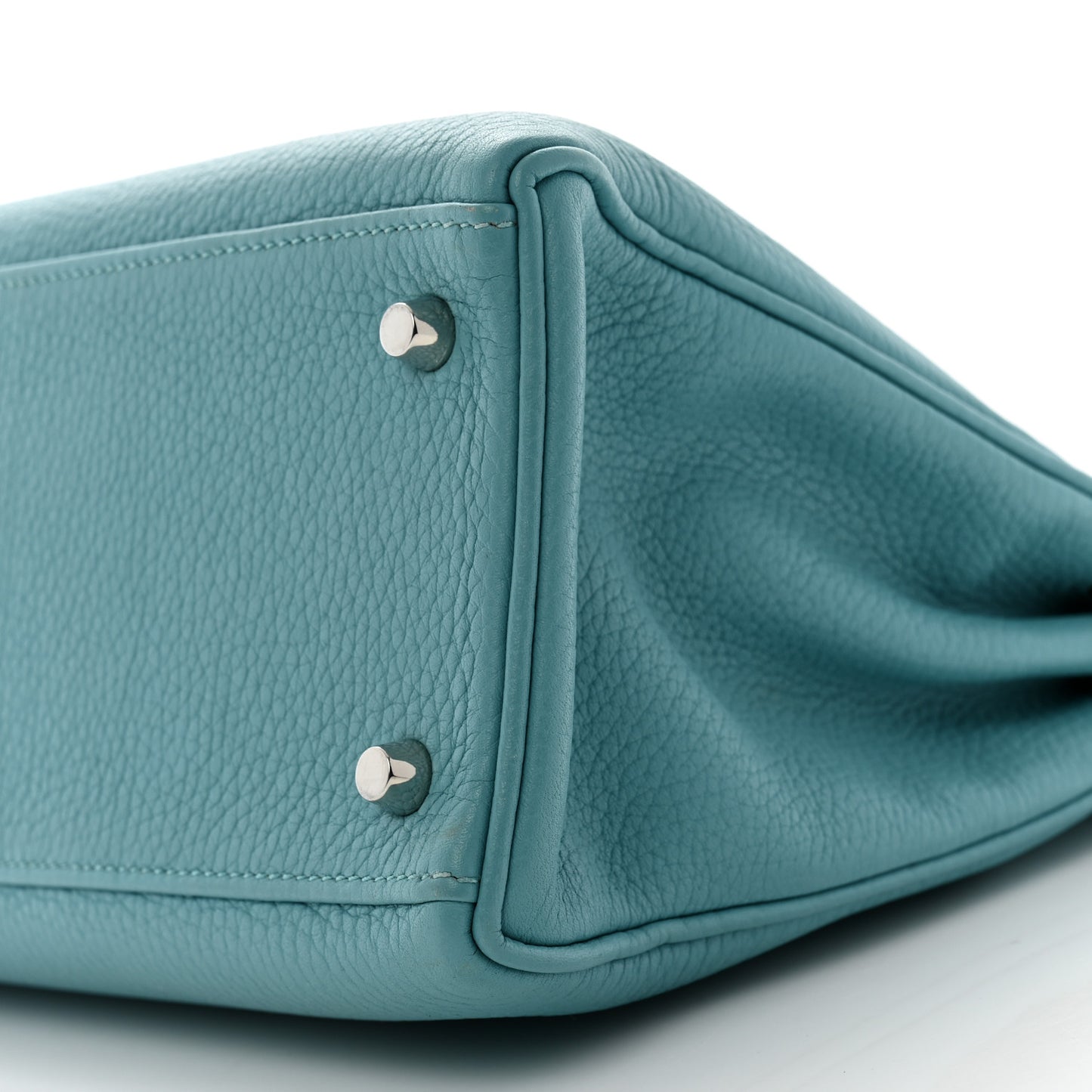 Taurillon Clemence Kelly Retourne 28 Turquoise