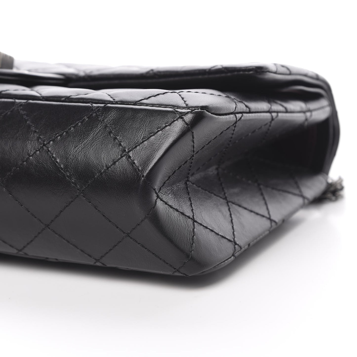 Aged Calfskin Quilted 2.55 Reissue 226 Flap Black