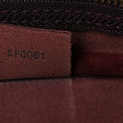 Louis Vuitton Taiga Kendall GM Acajou 7 of 12