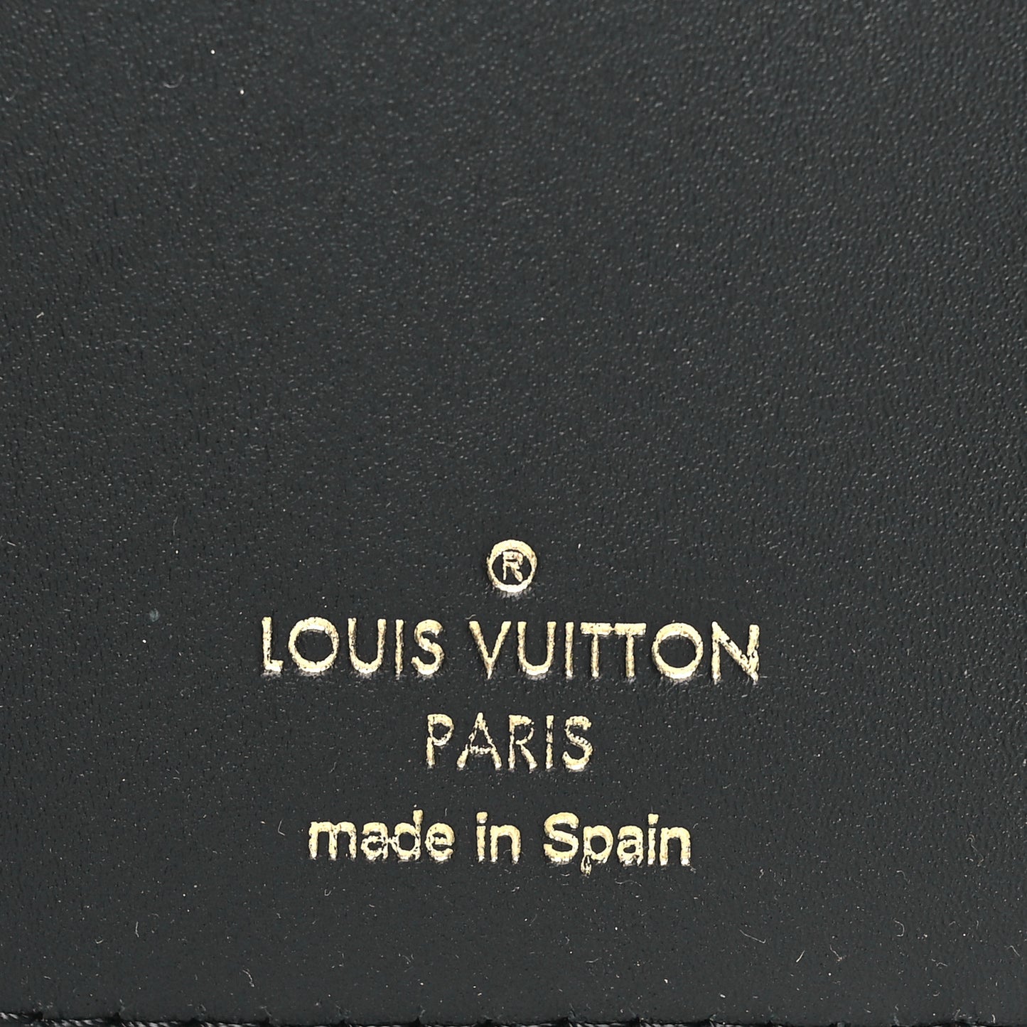 LOUIS VUITTON Reverse Monogram Dauphine Wallet