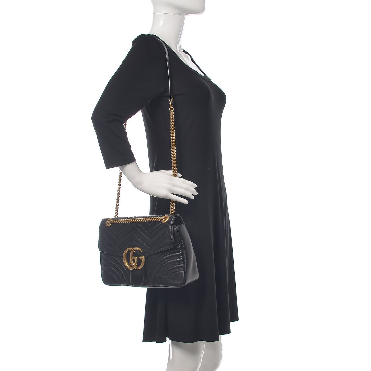 Calfskin Matelasse Medium GG Marmont Shoulder Bag Black