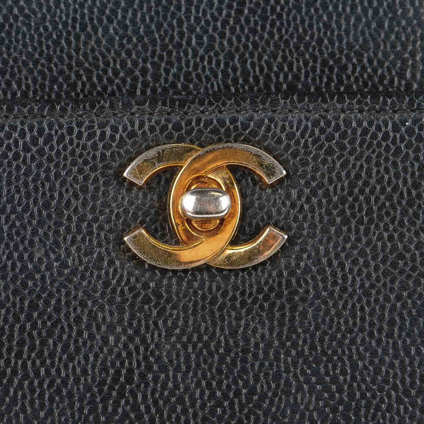 Caviar Shoulder Bag Black