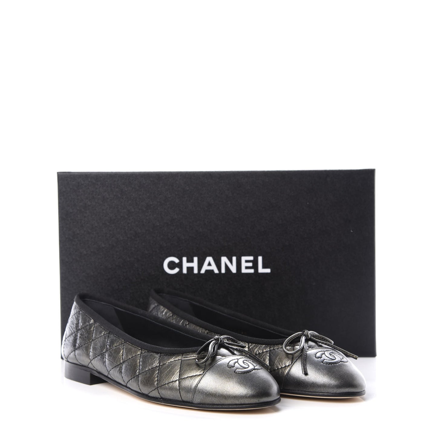 Aged Calfskin Quilted Cap Toe Ballerina Flats 37 Black