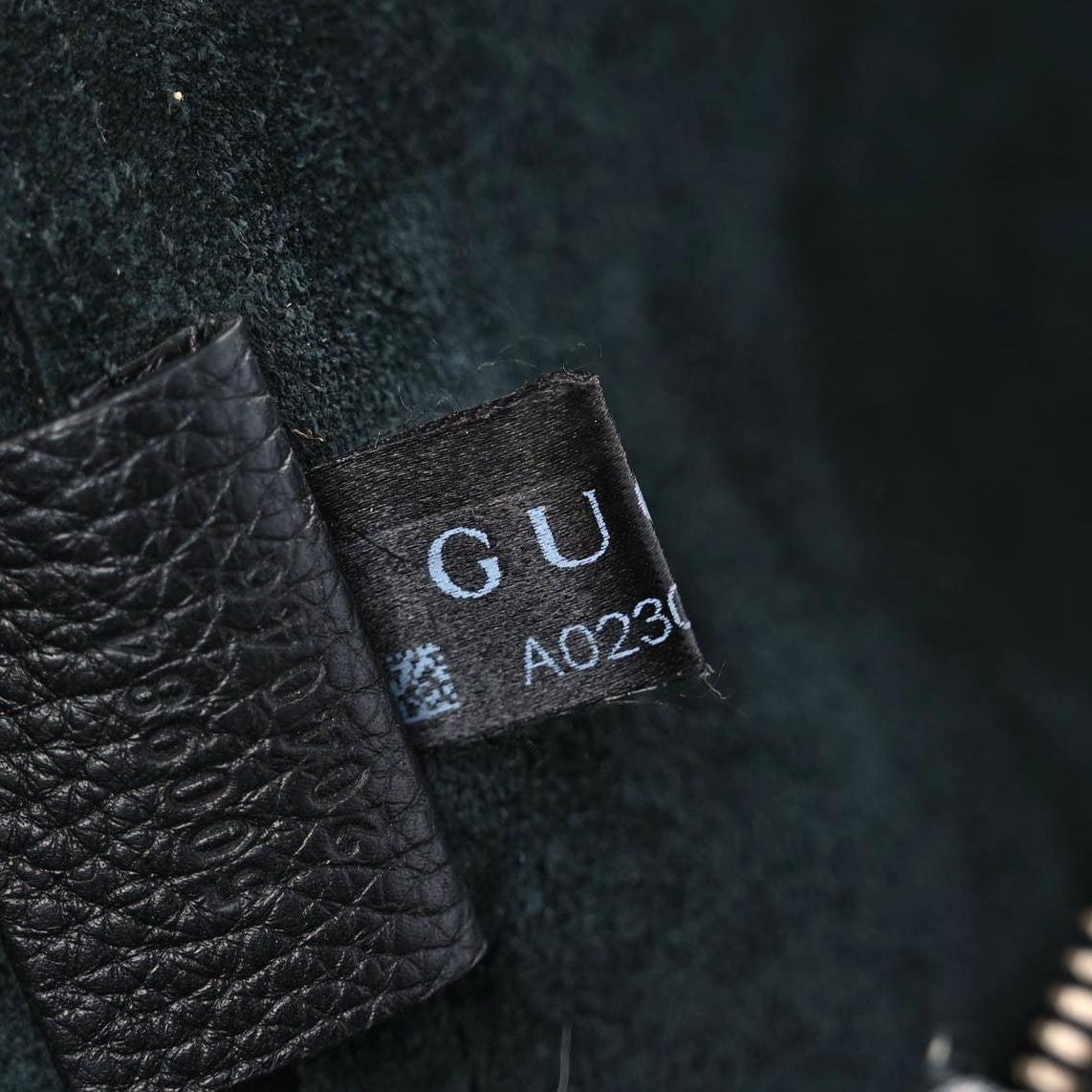 Gucci Pebbled Calfskin Large Logo Portfolio Clutch Black 7 of 12