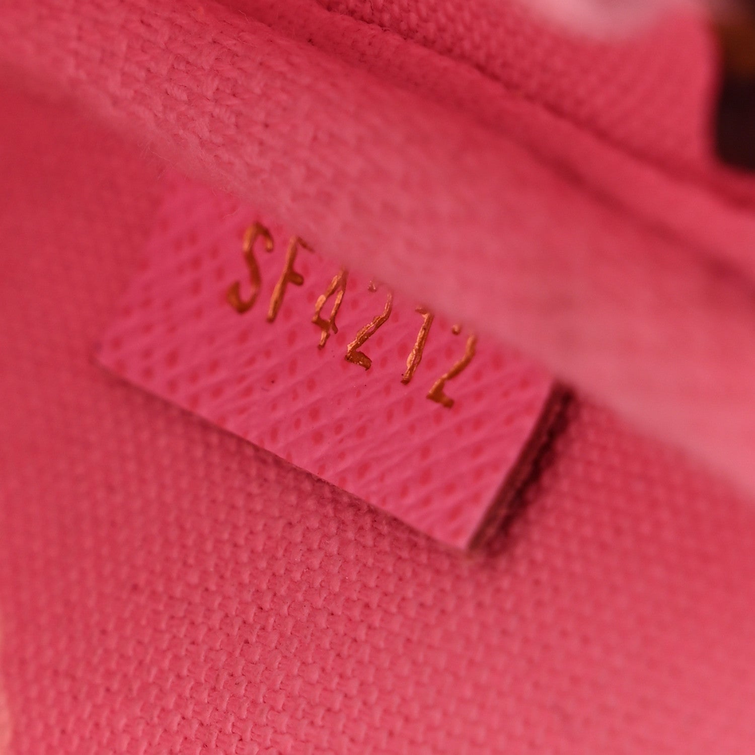 Louis Vuitton Monogram 2022 Christmas Animation Paris Mini Pochette Accessories Pink 6 of 8