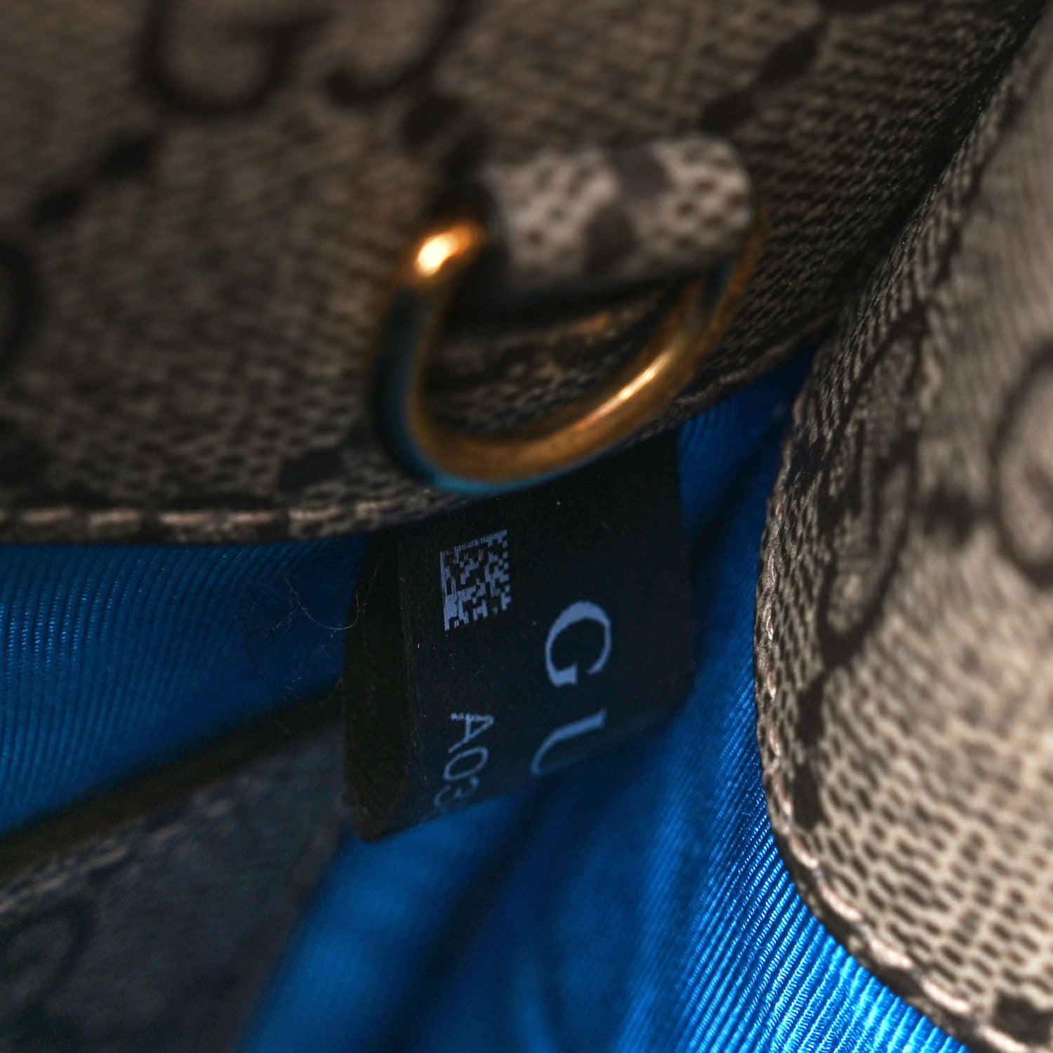 Gucci GG Supreme Monogram Exquisite Mini Vertical Tote Beige Ebony Blue Crop Live Red 7 of 10