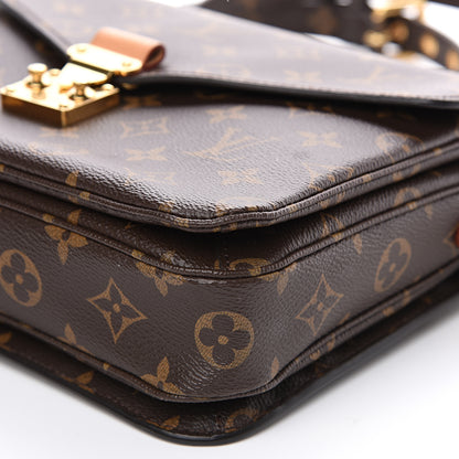 Louis Vuitton Monogram Pochette Metis 7 of 9