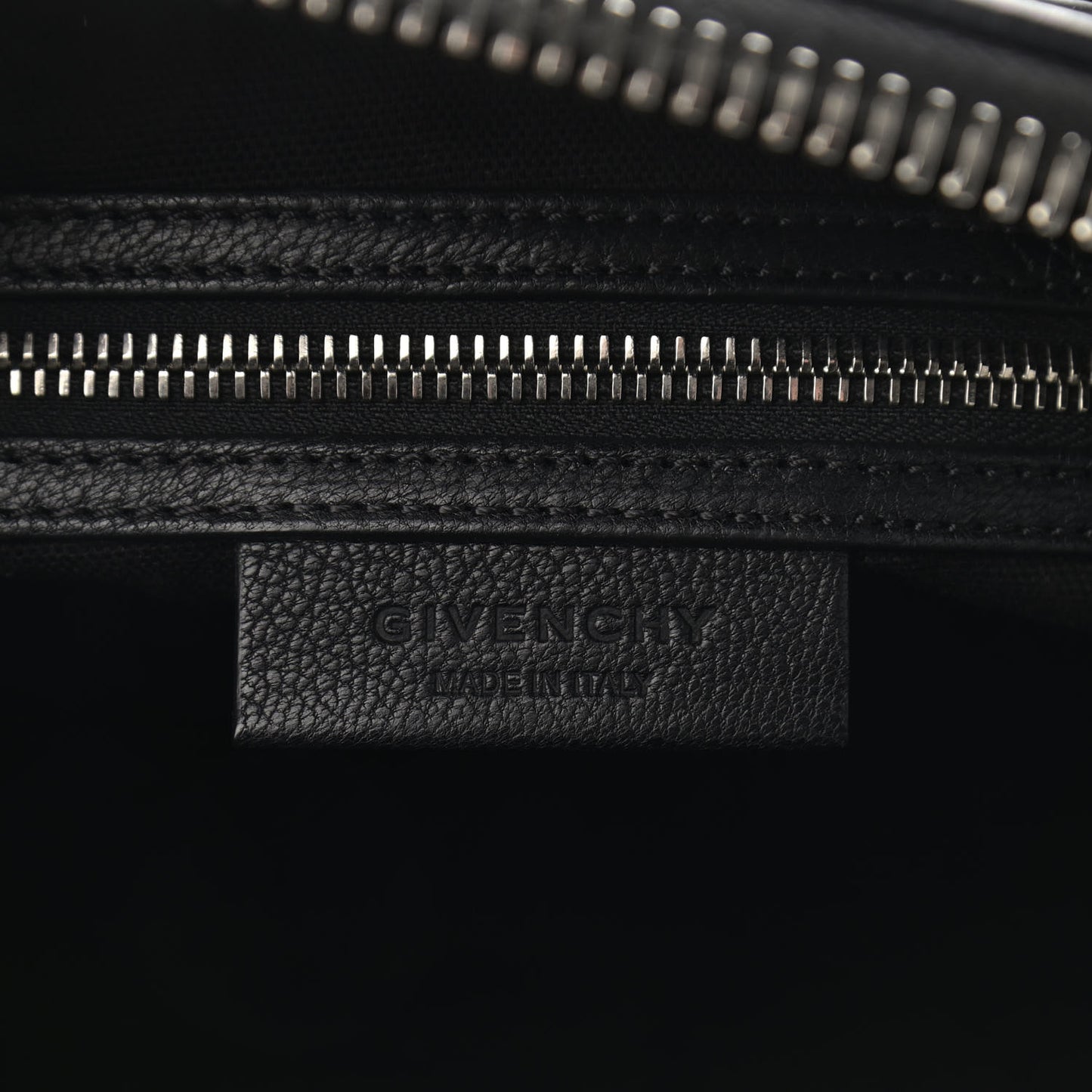 Sugar Goatskin Small Antigona Black