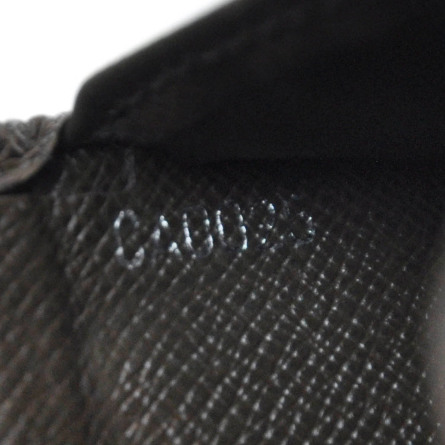 Louis Vuitton Mens Taiga Billfold Wallet w 3 Flaps Grizzli 7 of 7