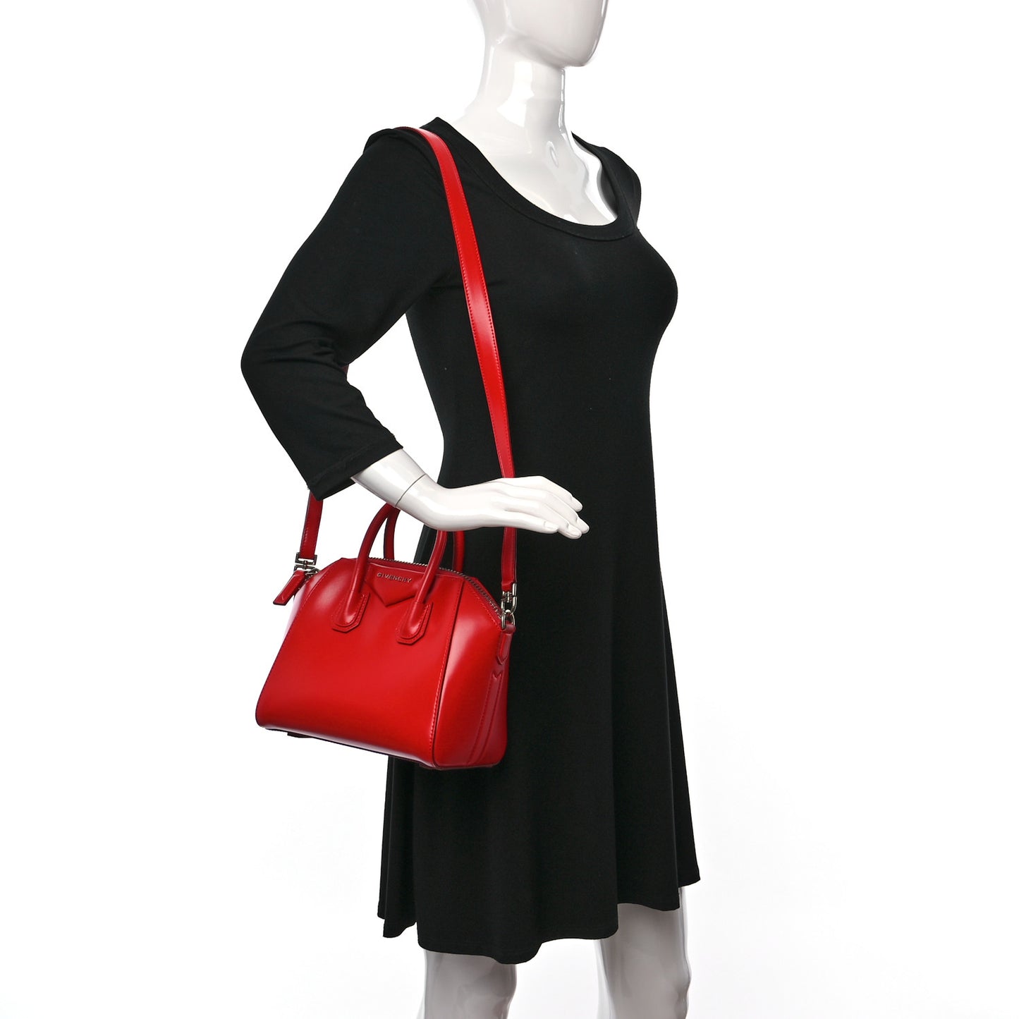 Shiny Lord Calfskin Mini Antigona Red