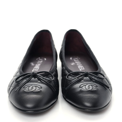 Chanel Aged Calfskin Quilted CC Cap Toe Ballerina Flats 38.5 Black 2 of 9