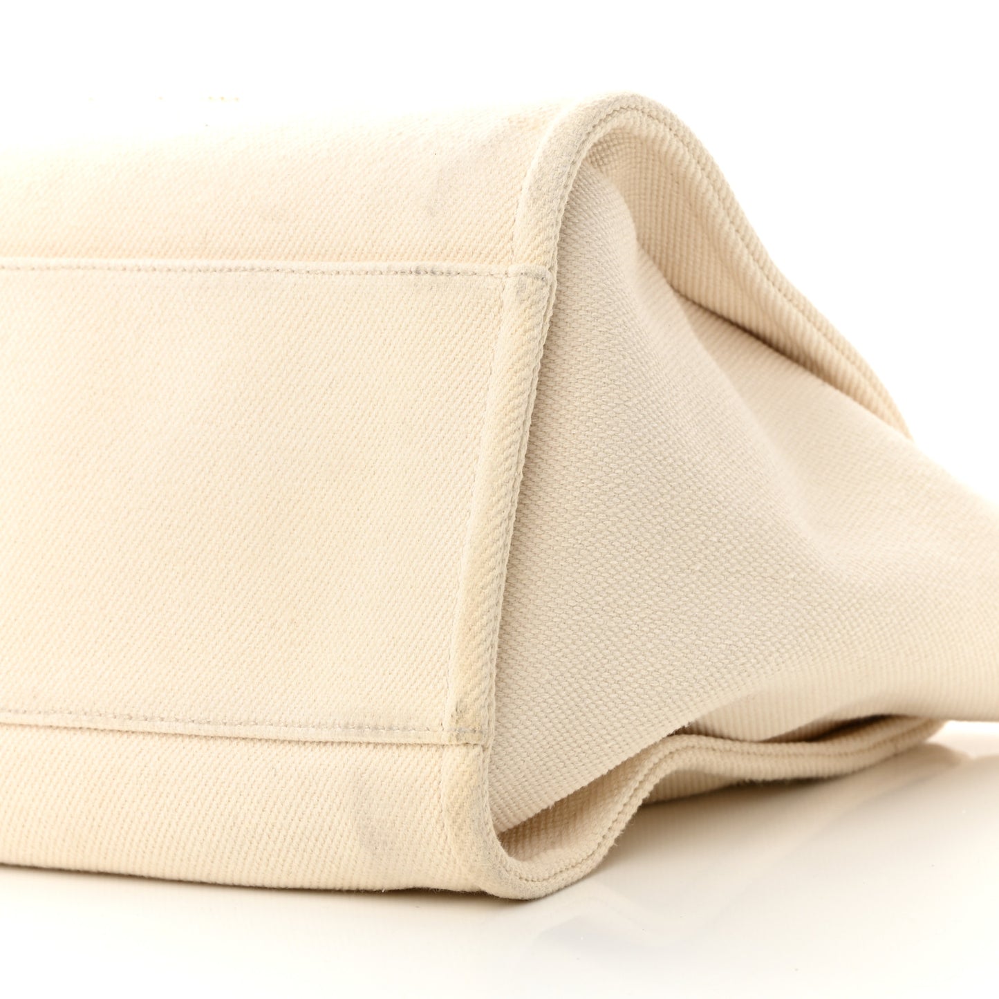 Canvas Pearl Medium Deauville Tote Ecru Beige
