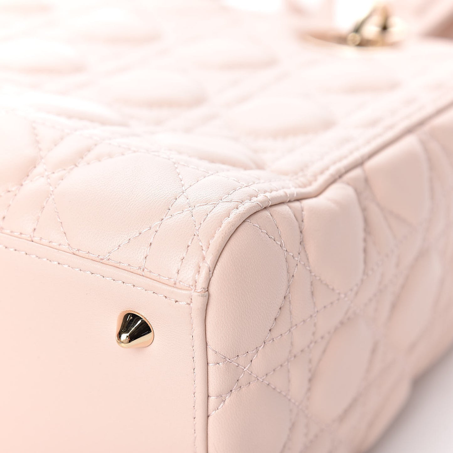 Lambskin Cannage Medium Lady Dior Light Pink