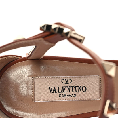 Valentino Garavani Pebbled Calfskin Rockstud Cross Strap 05/105mm Sandals 36.5 Selleria 7 of 8