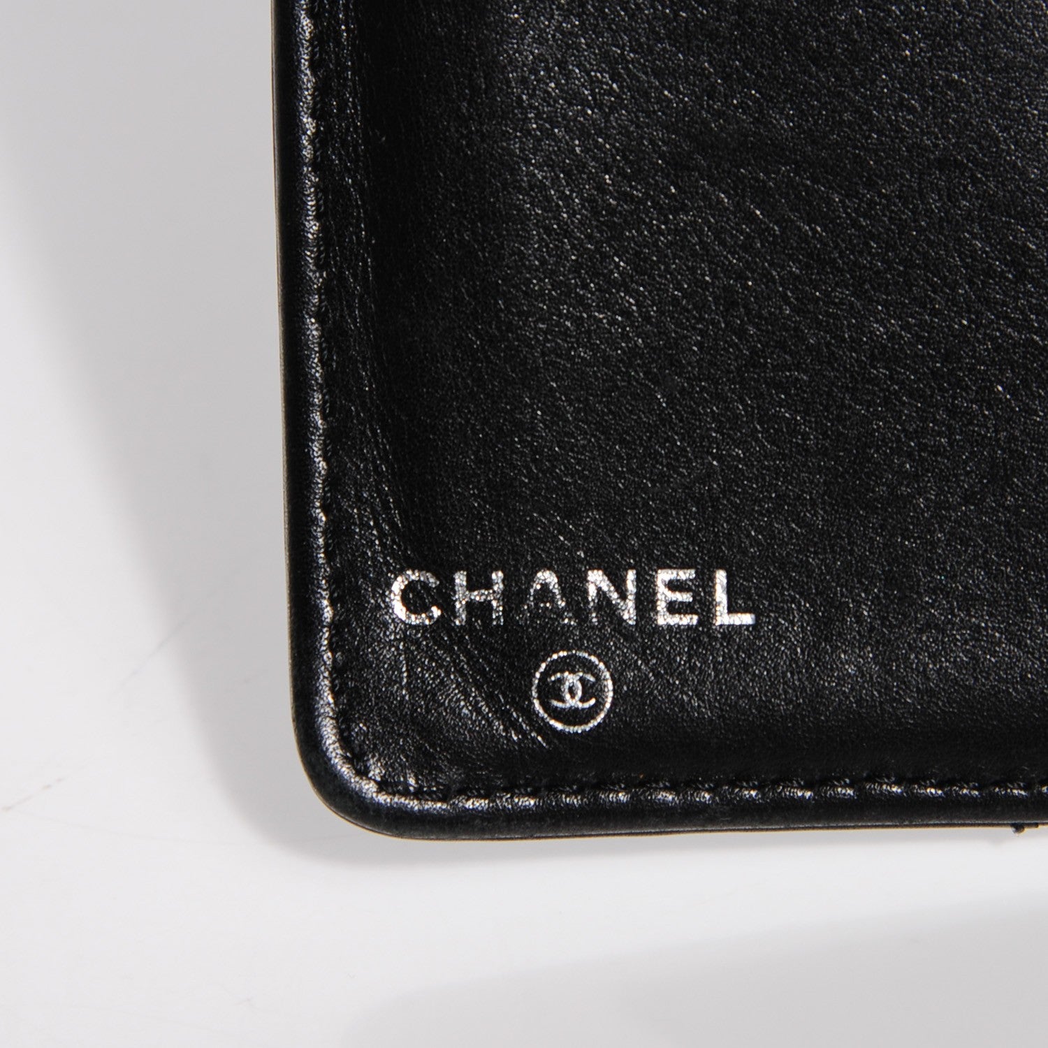 Chanel Lambskin Quilted Yen Wallet Black 6 of 8