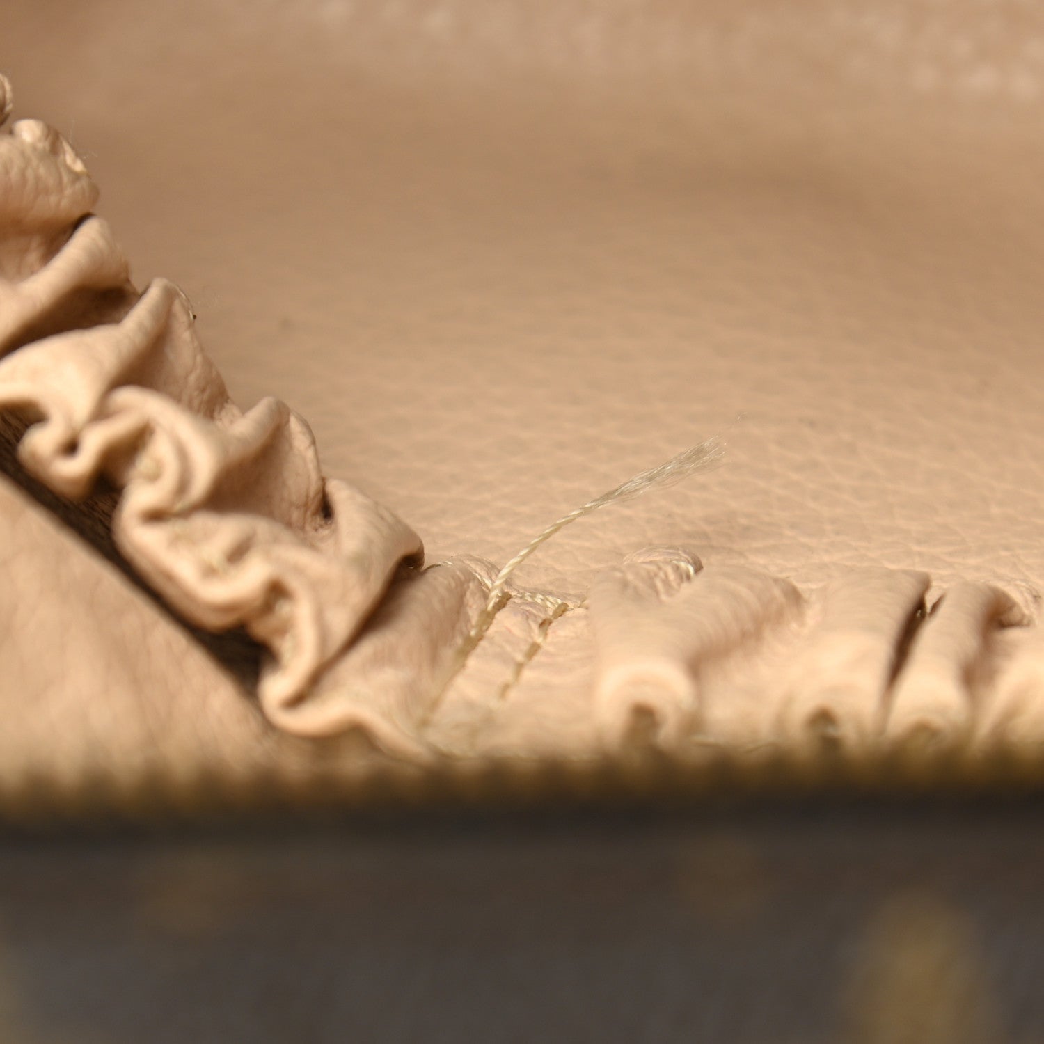 Louis Vuitton Monogram Trousse Toilette 28 10 of 12