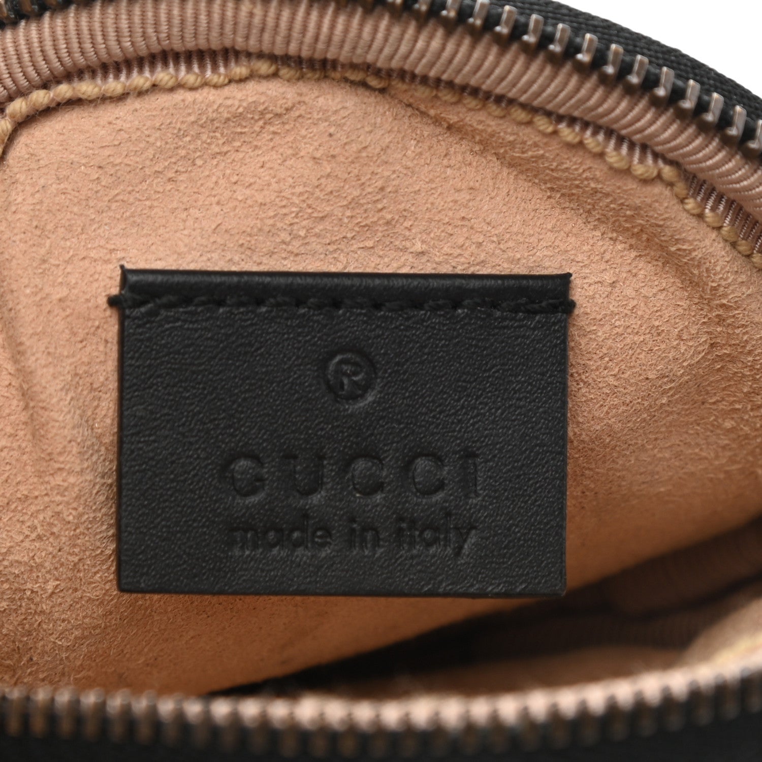 Gucci Calfskin Matelasse GG Marmont Round Coin Purse Black 6 of 7